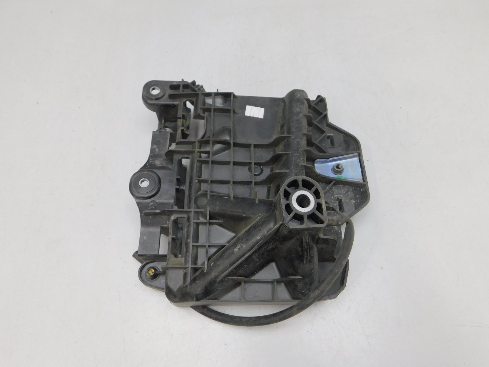 Крепление АКБ (корпус/подставка) Skoda Rapid 2013-2020