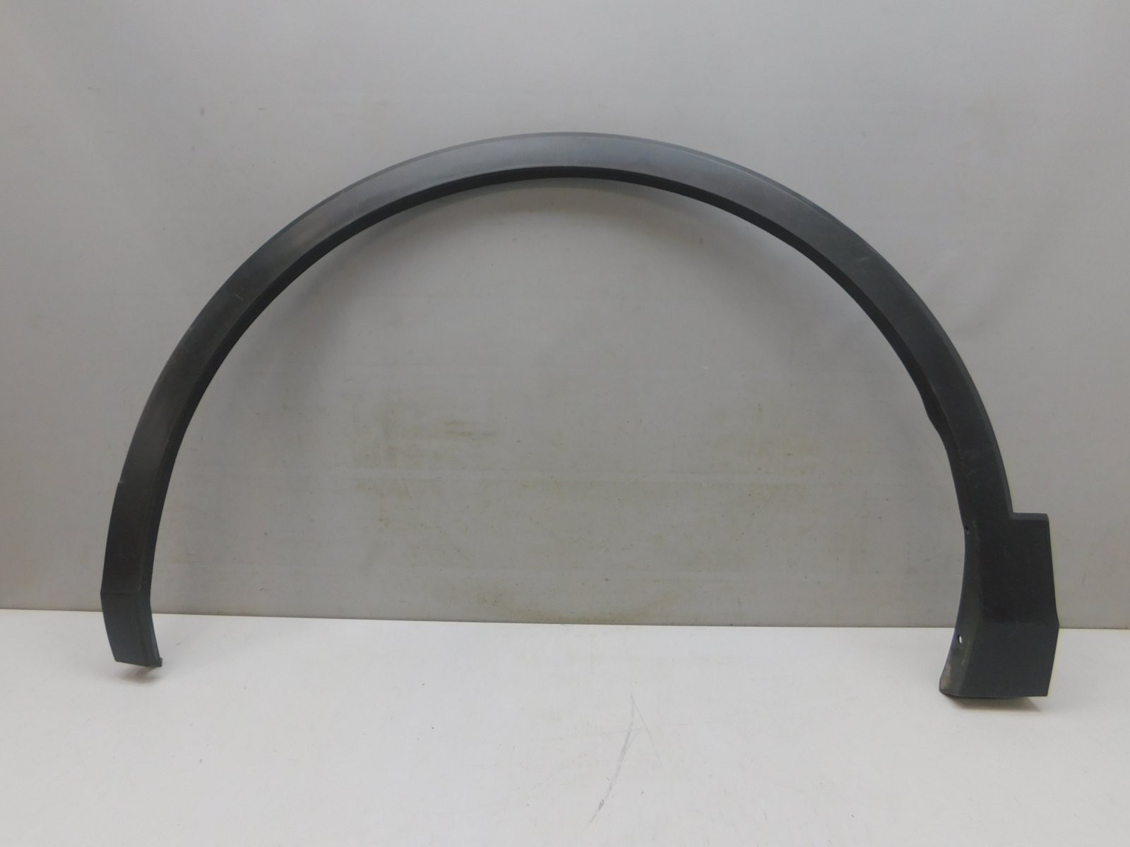 Накладка крыла переднего левого Volkswagen Tiguan 2017>