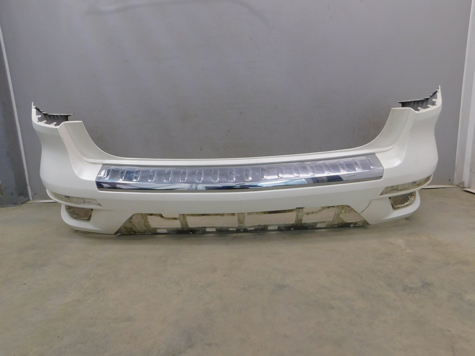 Бампер задний Mercedes-Benz GL/GLS-klasse X166 2012>