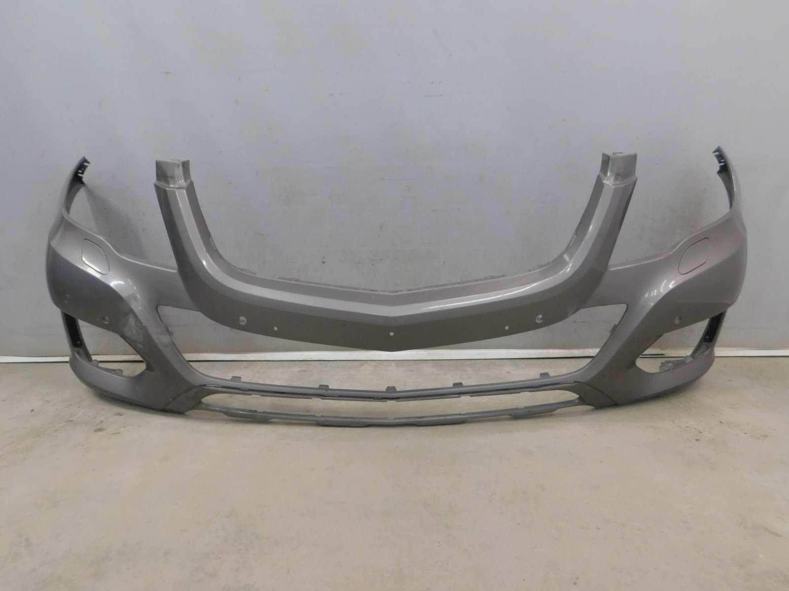 Бампер передний Mercedes-Benz GLK-Klasse X204 2008>