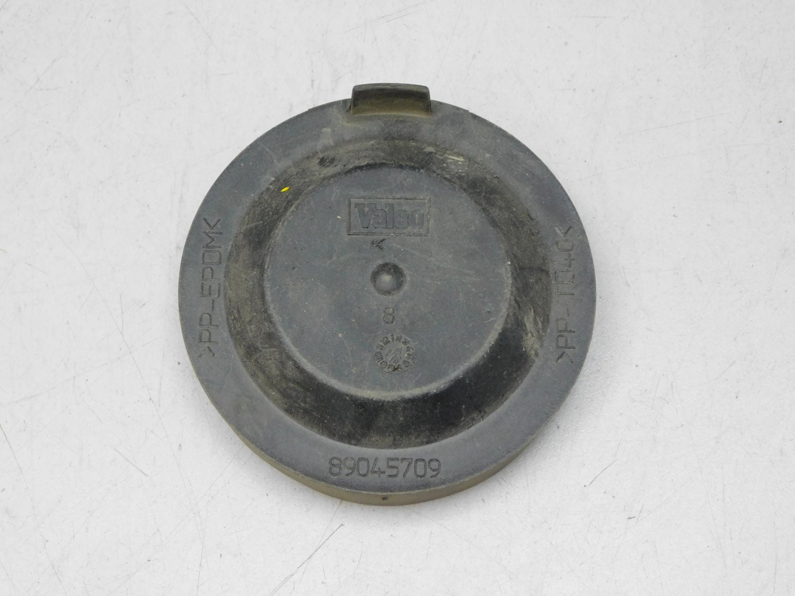 Крышка фары Volvo XC90 2002-2015