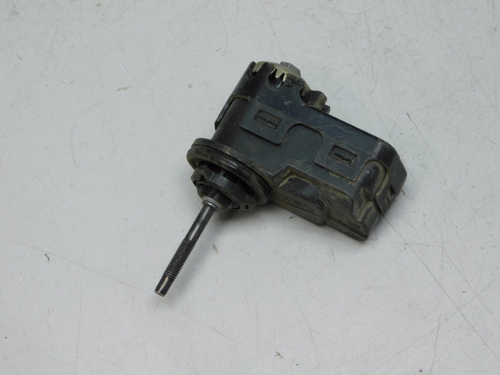 Моторчик корректора фары Kia Sportage 2010-2015