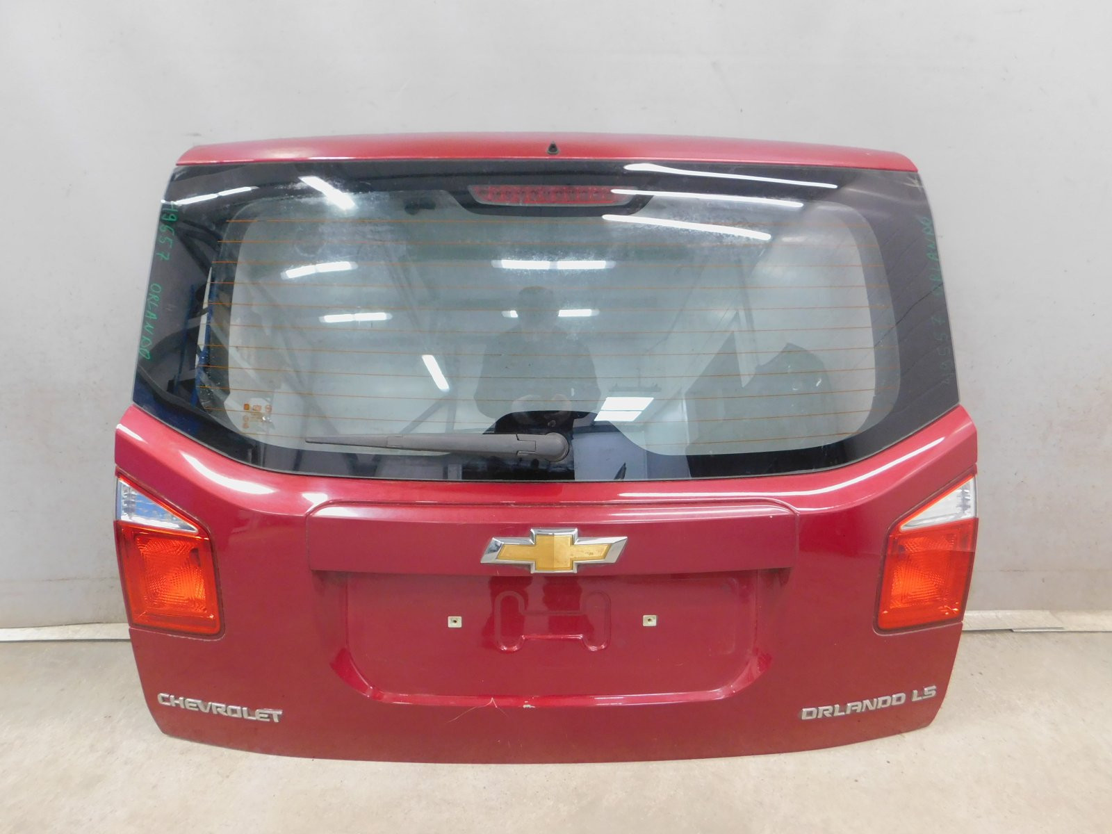 Дверь багажника Chevrolet Orlando 2011>