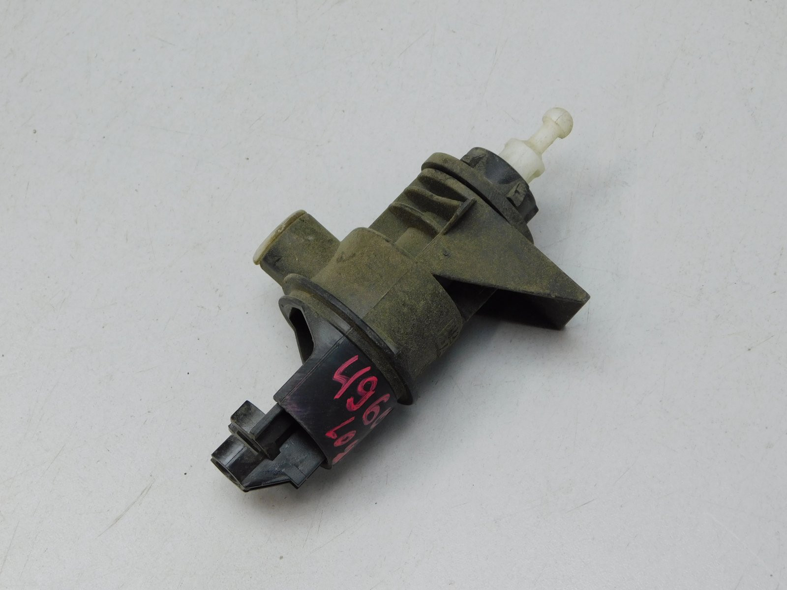 Моторчик корректора фары Renault Logan 2005>