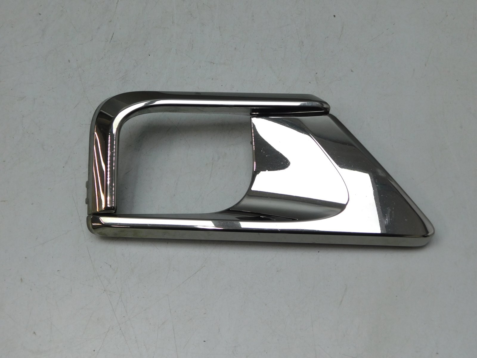 Рамка для противотуманных фар Toyota Land Cruiser (200) 2008>