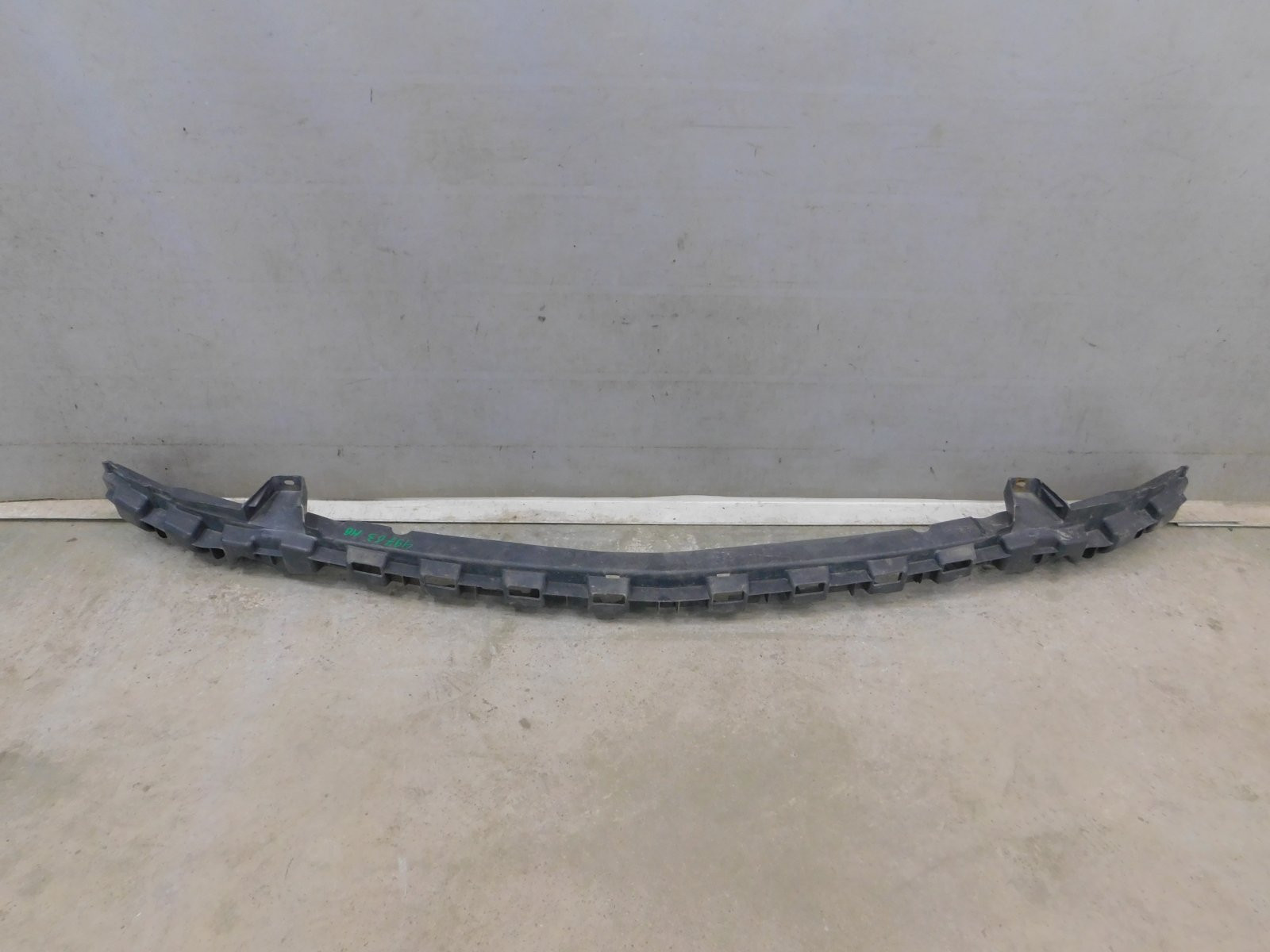 Кронштейн переднего бампера Mercedes-Benz GLK-Klasse X204 2008>