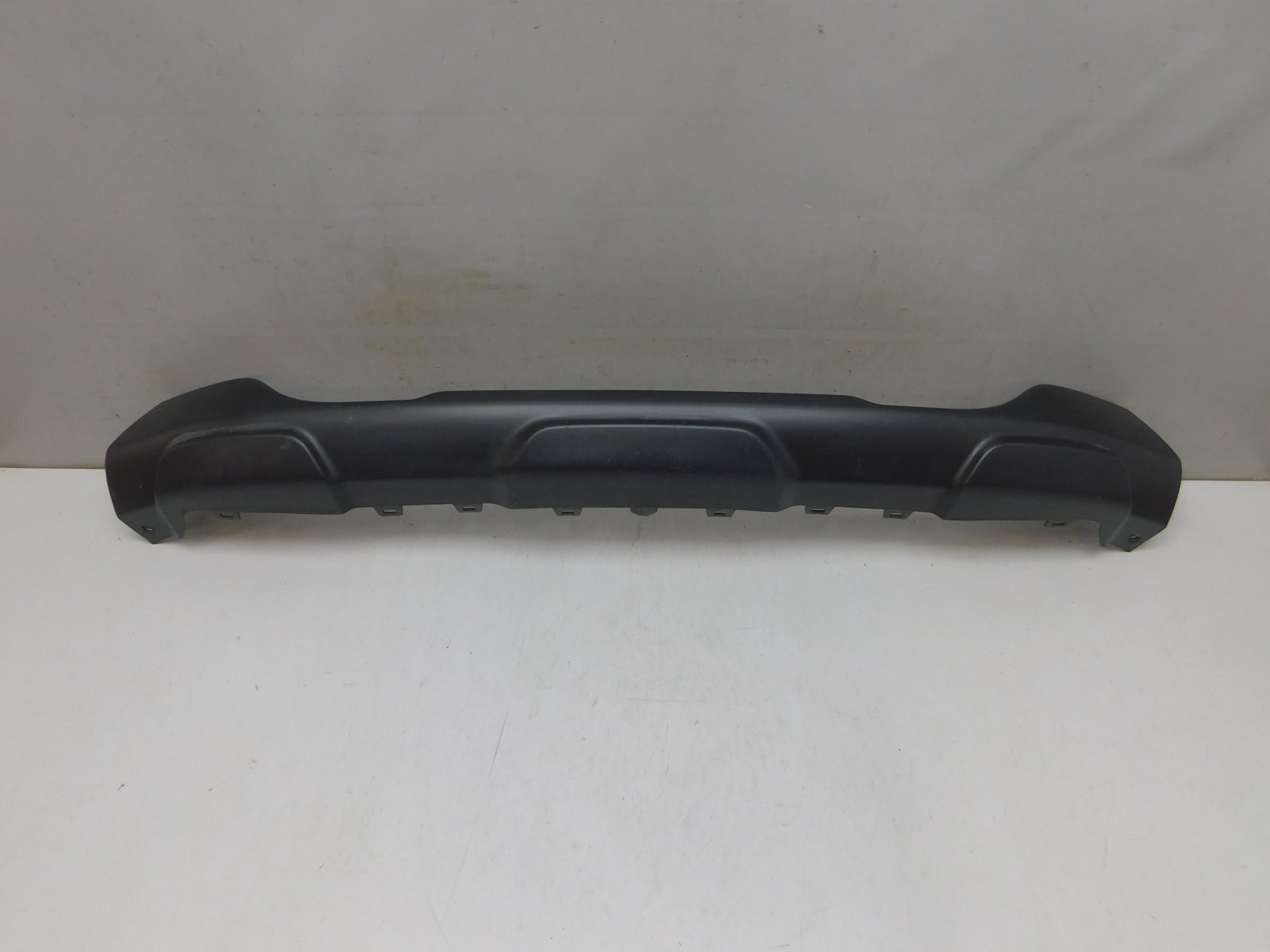 Накладка переднего бампера Renault Sandero 2014>