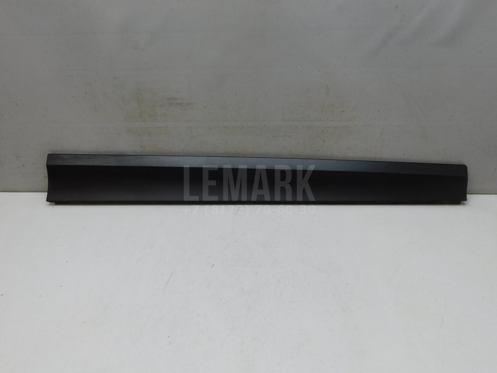 Накладка двери передней правой BMW X3 F25 2010> 51137205780