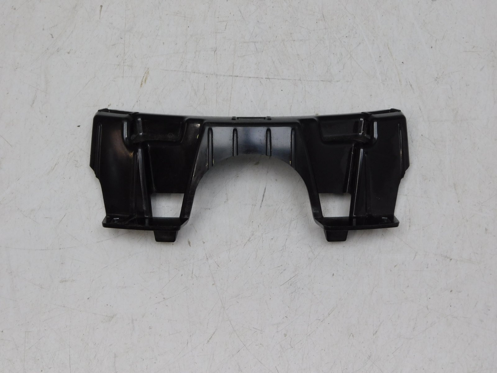 Кронштейн решетки радиатора Mercedes-Benz GLE W167 2018>