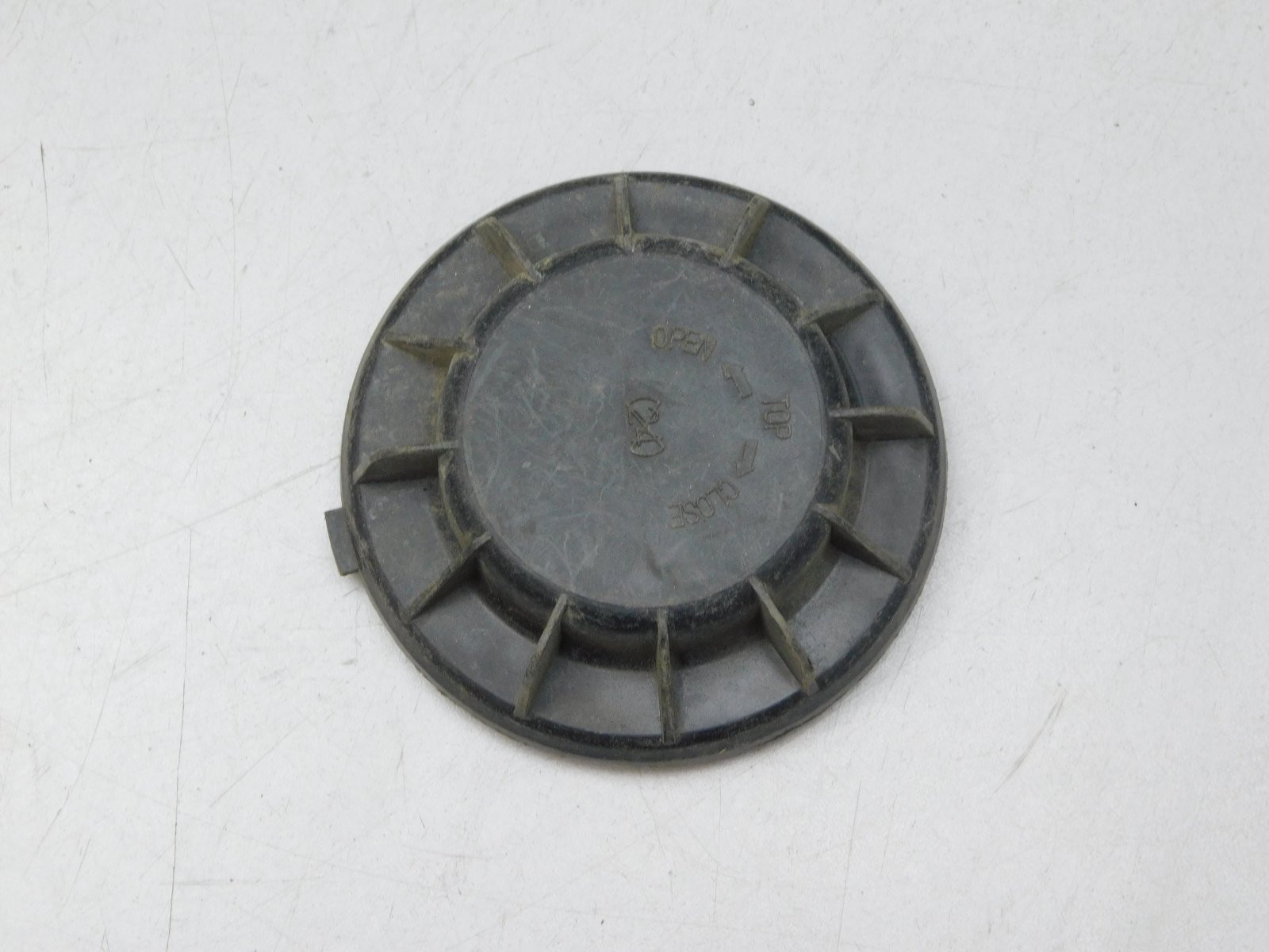 Крышка фары Kia Sportage 2004>