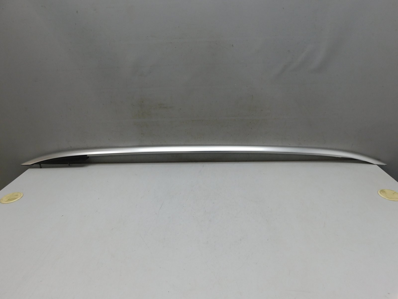 Рейлинг правый (планка на крышу) Volkswagen Tiguan 2017>