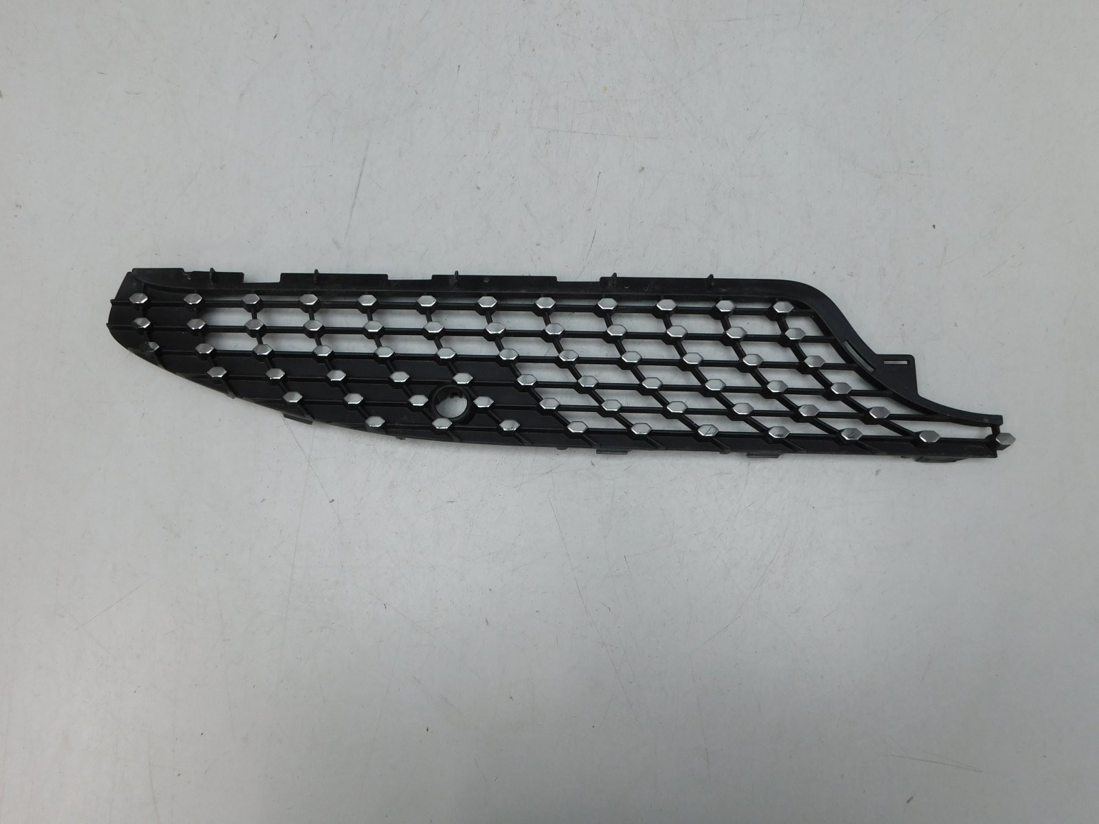 Накладка на решетку радиатора Mercedes-Benz CLA-klasse II C118 2019>