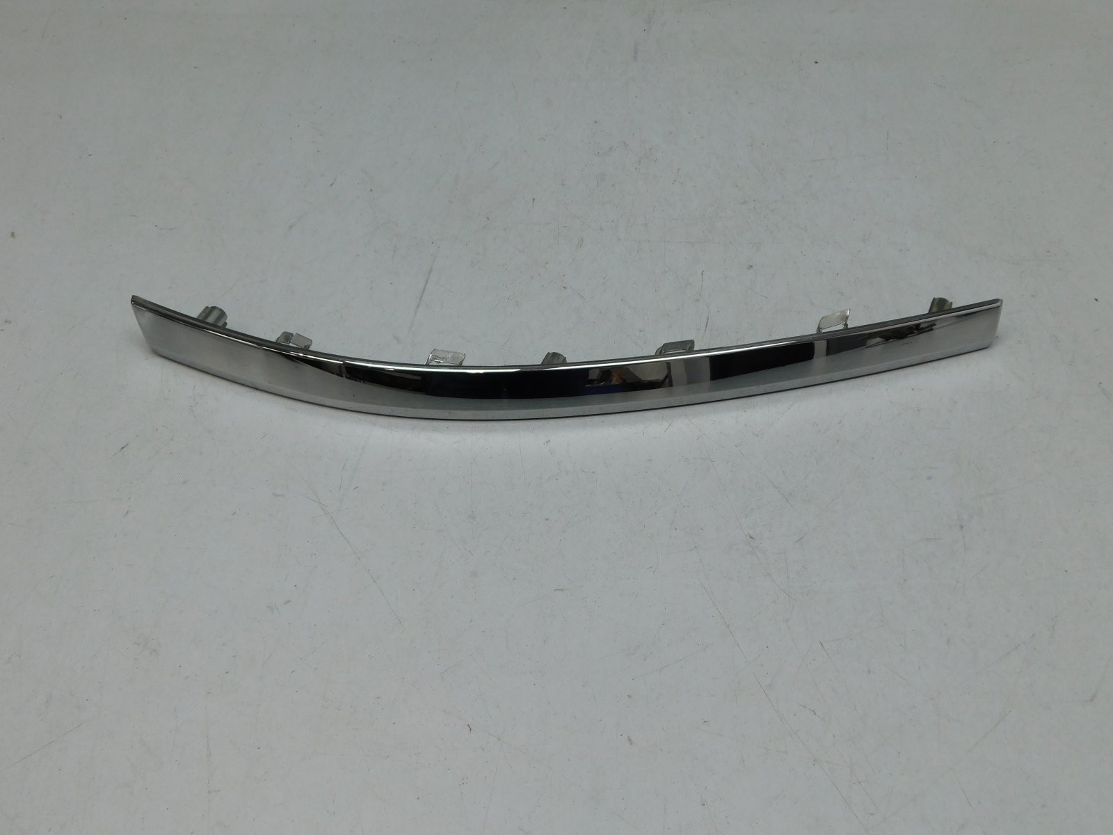 Молдинг заднего бампера Renault Arkana 2019>