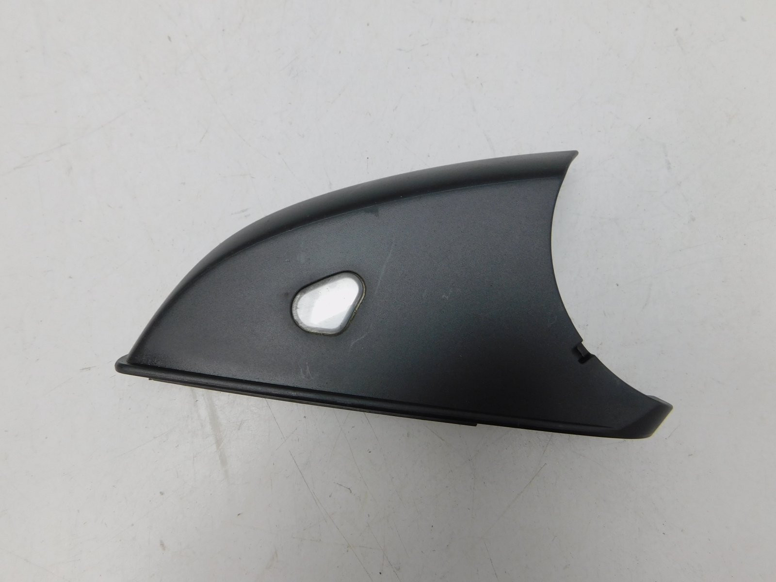 Накладка зеркала правого Mercedes-Benz E-Klasse W212 2009>