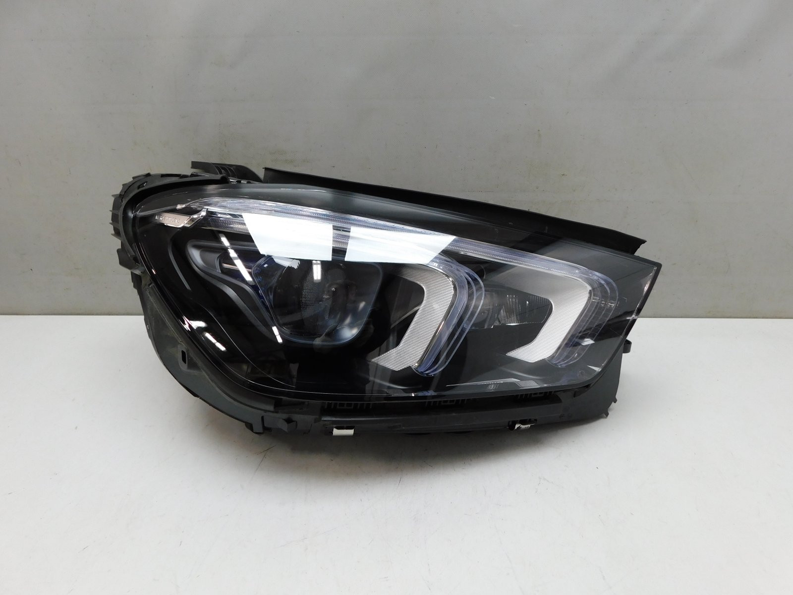 Фара правая Mercedes-Benz GLE W167 2018>