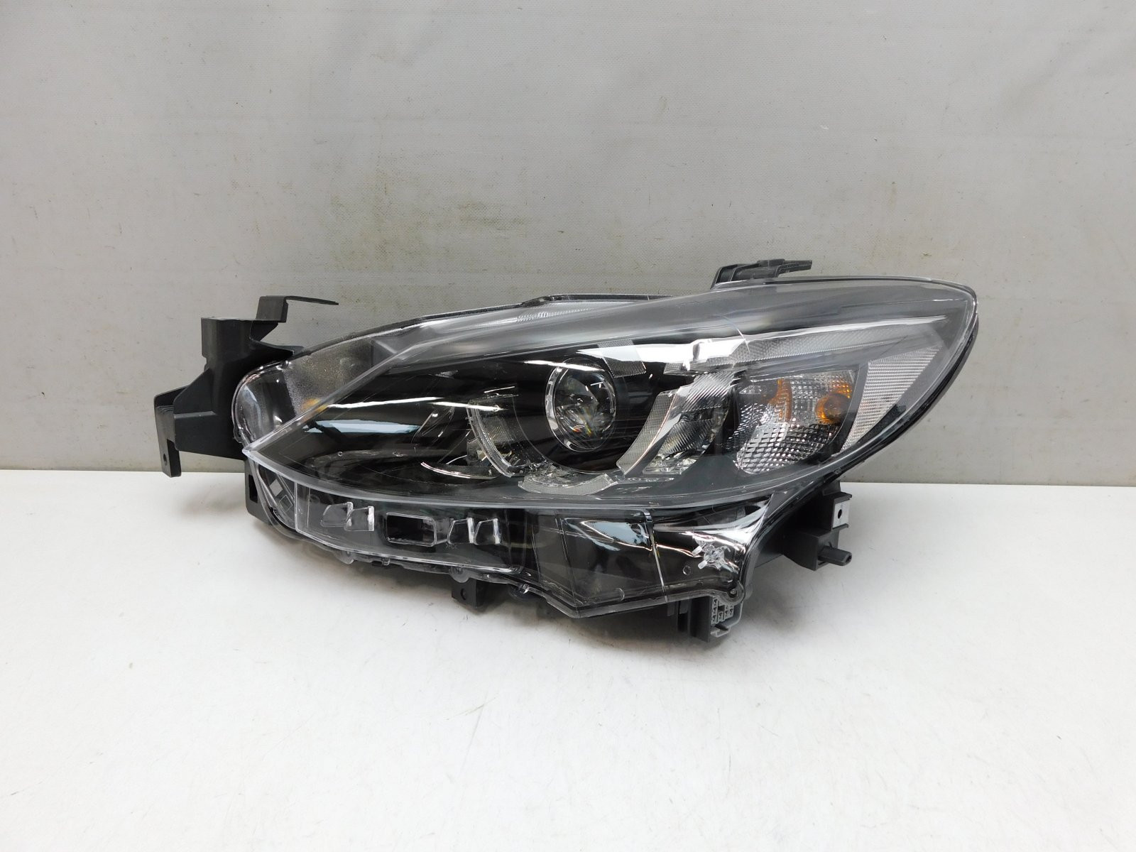 Фара левая Mazda 6 (GJ/GL) 2013>