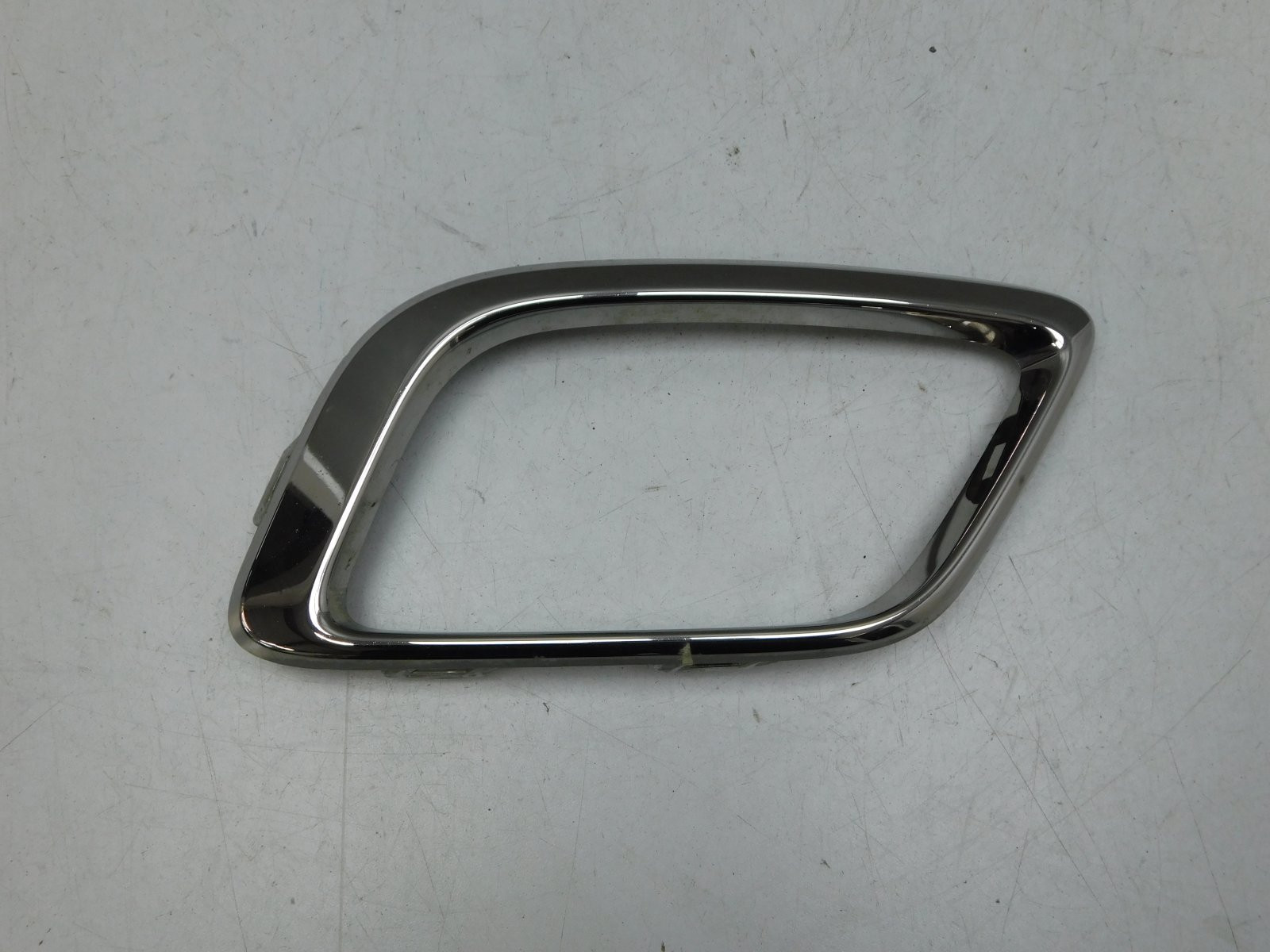 Рамка для противотуманных фар Renault Logan II 2014>