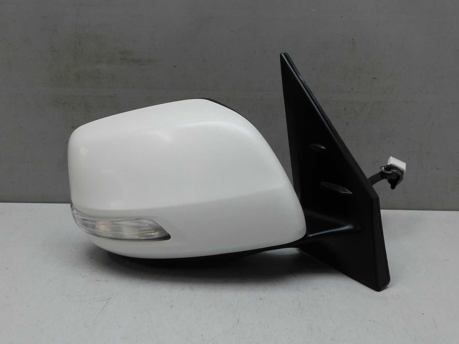 Зеркало правое электрическое Toyota Land Cruiser (200) 2008>