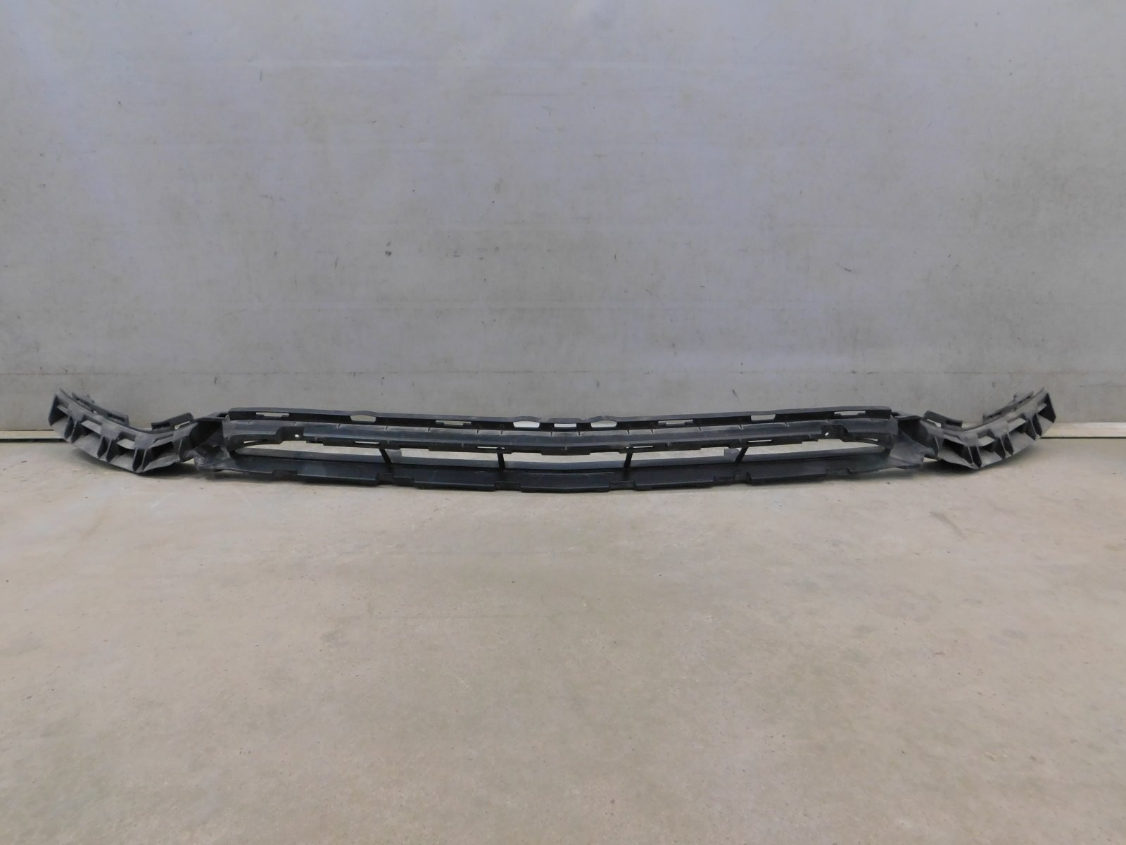 Кронштейн переднего бампера Mercedes-Benz E-Klasse W213 2016>