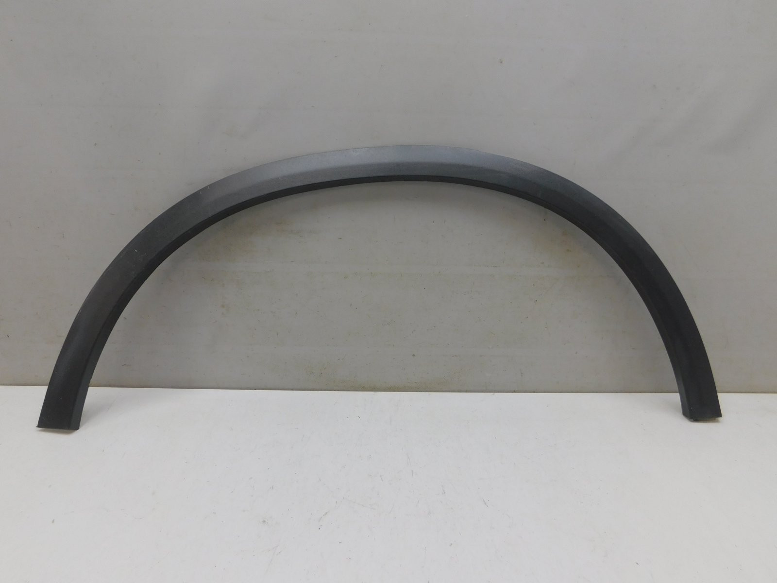 Накладка крыла заднего  правого Mercedes-Benz GLC-Class X253 2015>