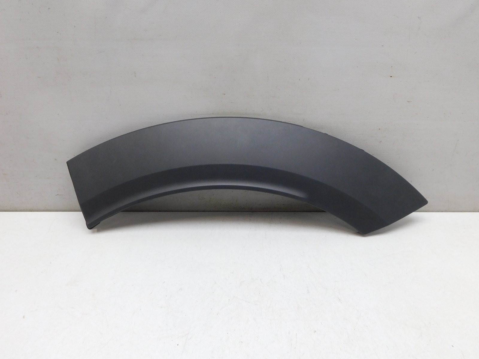 Накладка крыла заднего  левого Mini Countryman F60 2016>