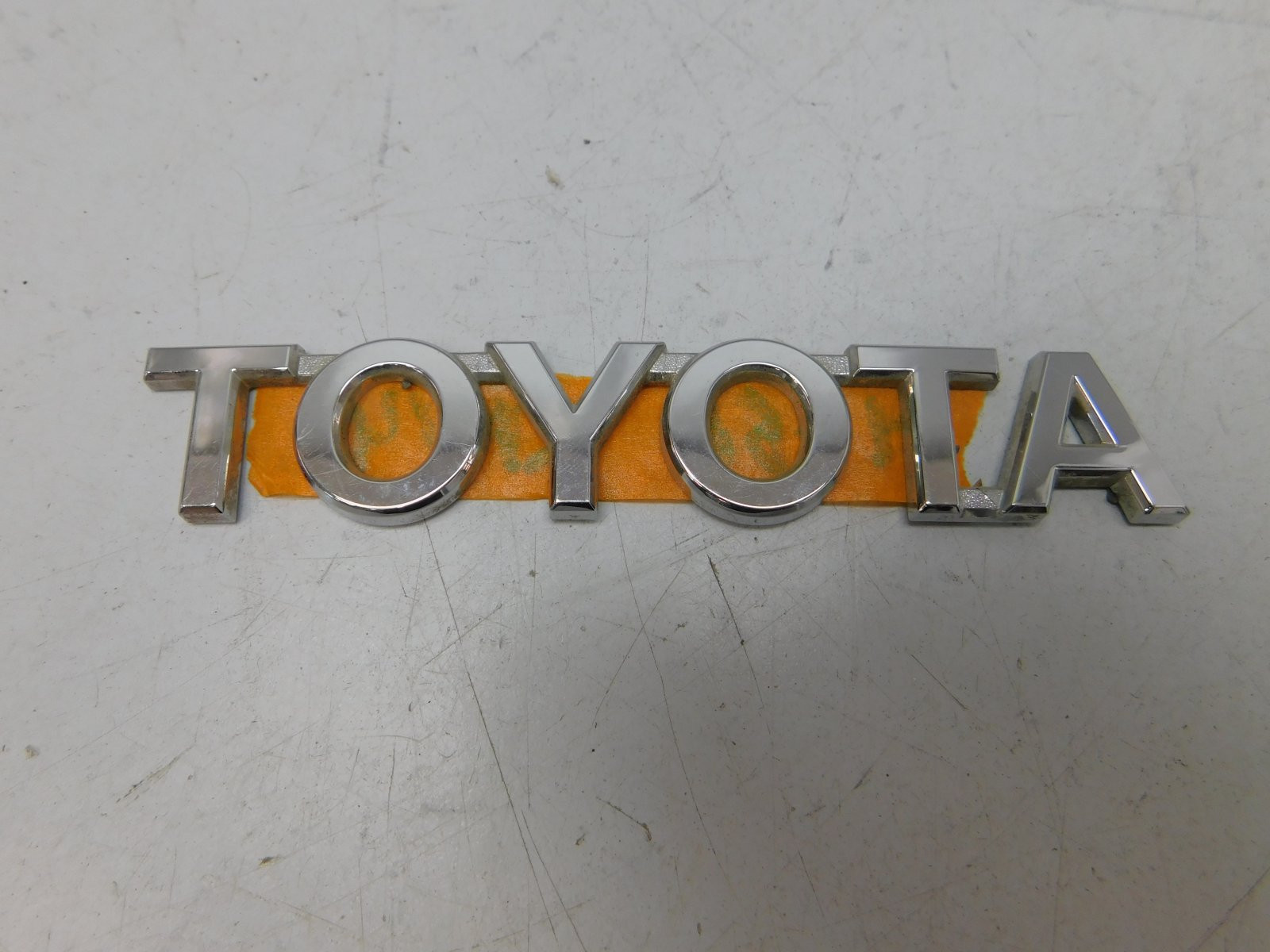 Эмблема Toyota RAV 4 2013-2019