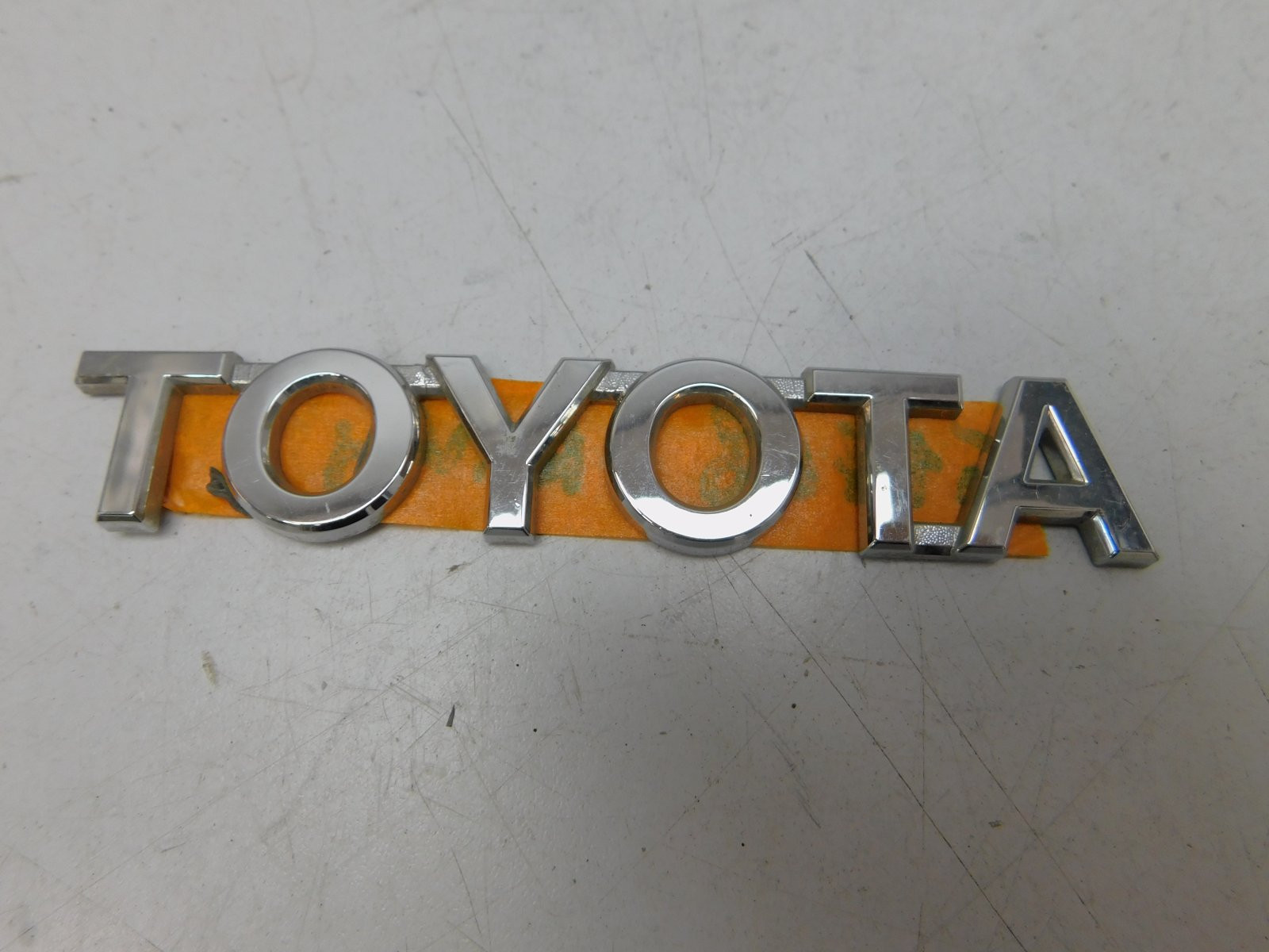 Эмблема Toyota RAV 4 2013-2019