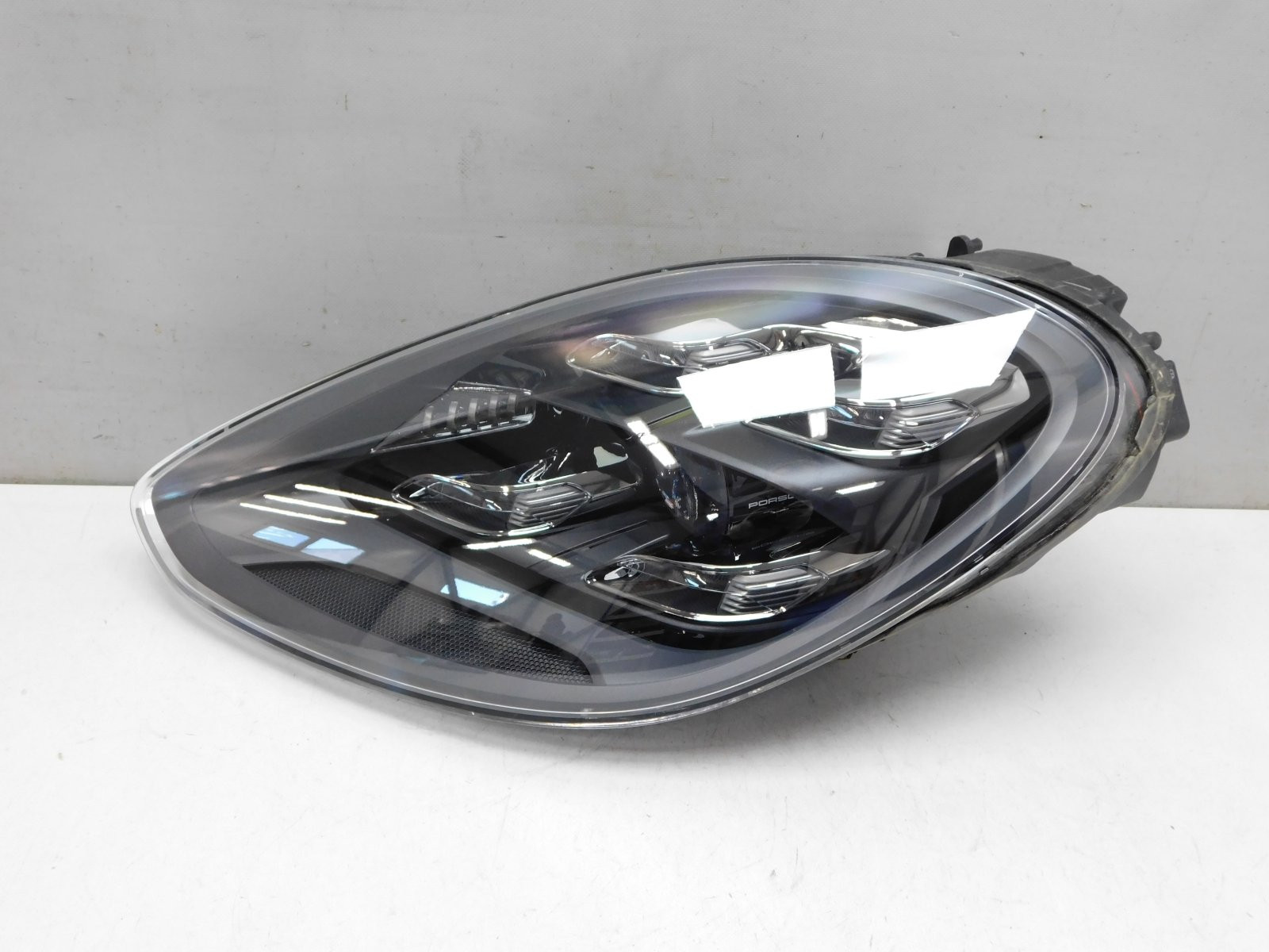 Фара левая Porsche Panamera 2016>