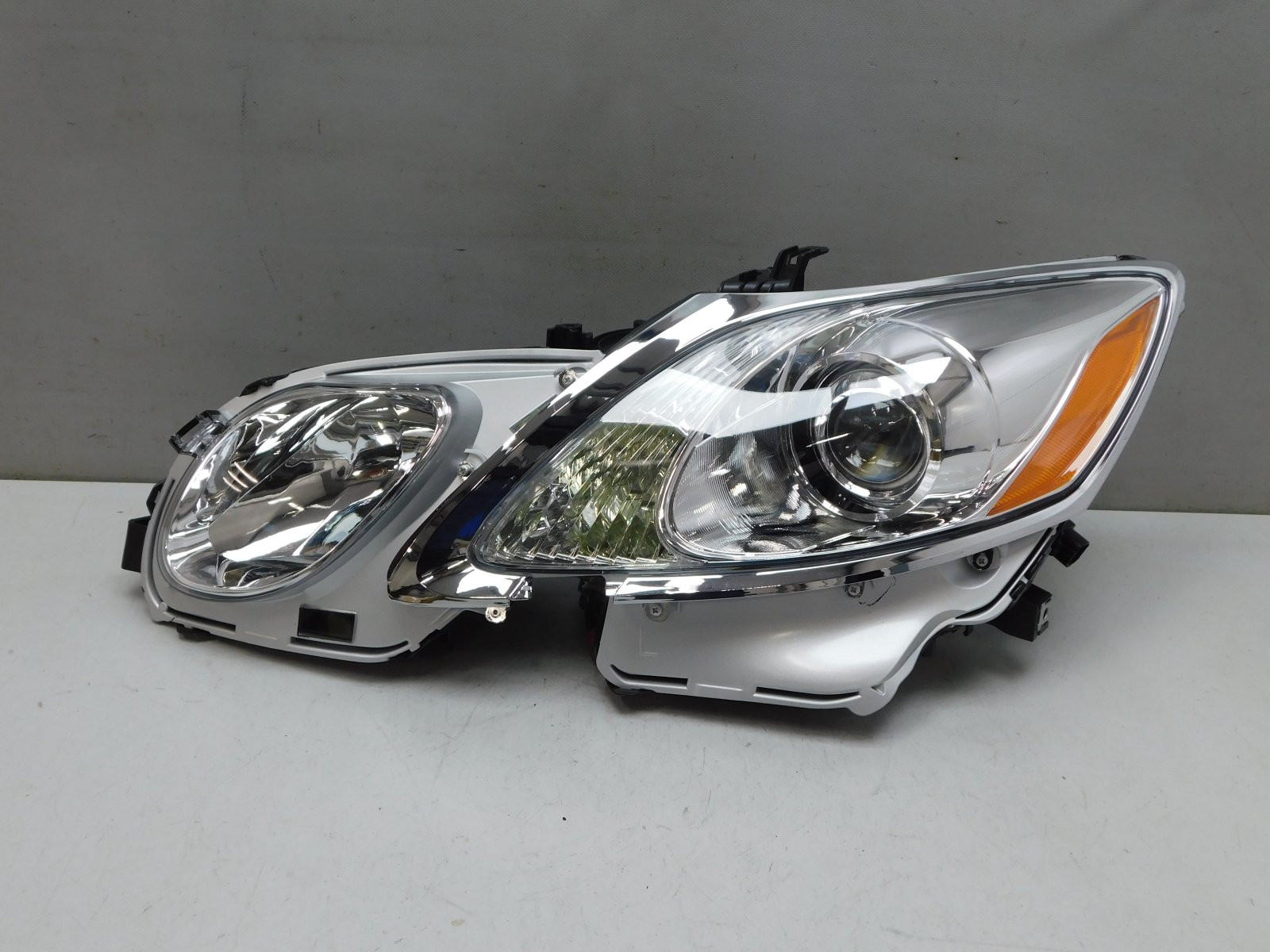 Фара левая Lexus GS 300/400/430 2004-2011