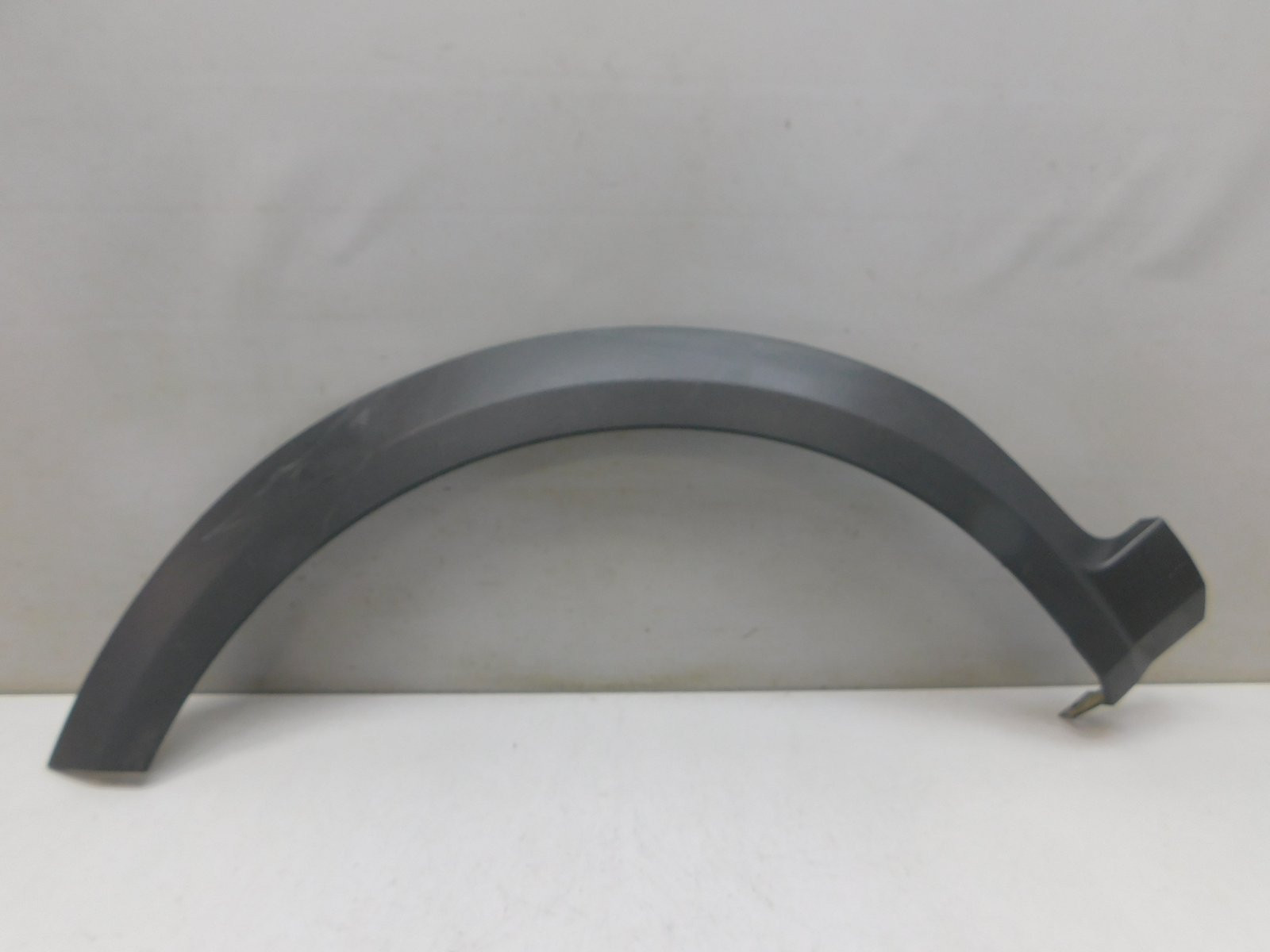 Накладка крыла переднего левого VAZ X-RAY 2015>