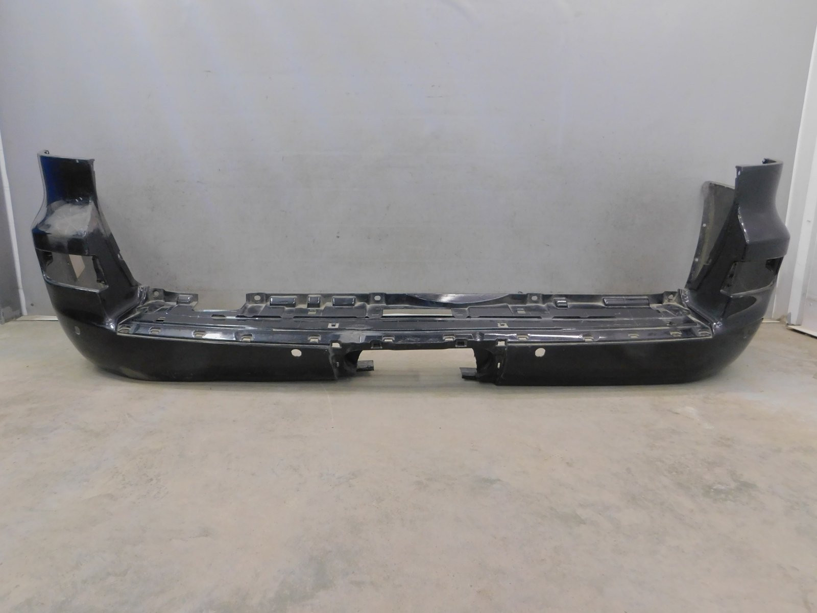 Бампер задний Lexus LX 570 (URJ200) 2007>