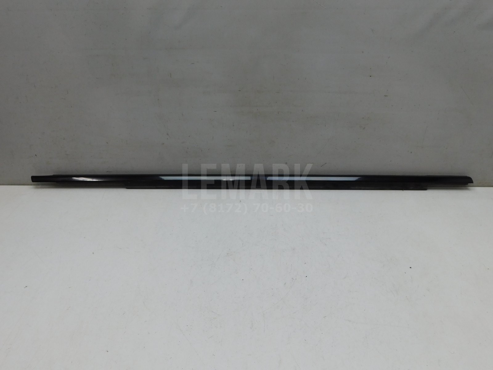 Накладка стекла заднего правого BMW 5-серия G30 2016> 51357404030