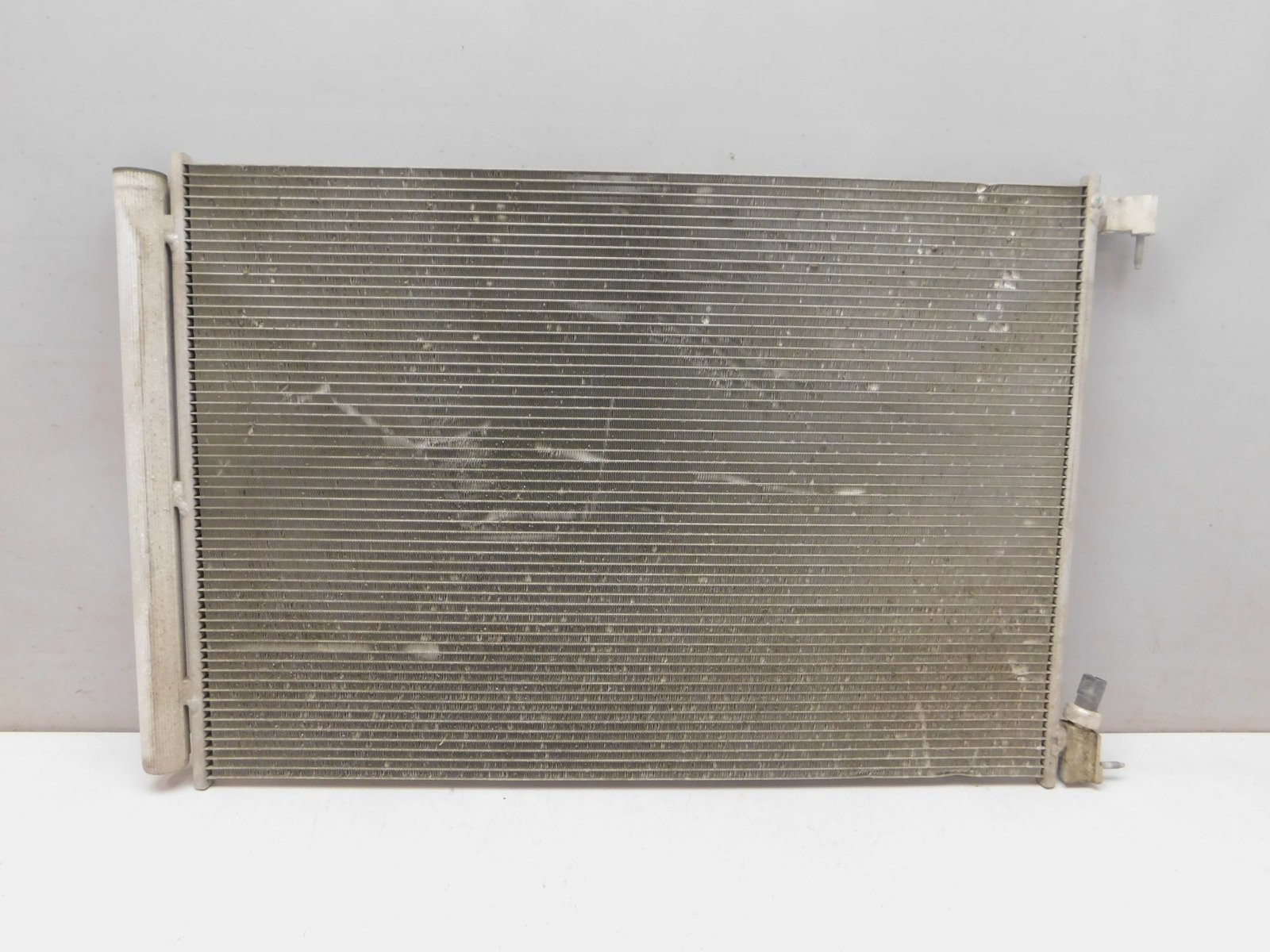 Радиатор кондиционера Mercedes-Benz C-Klasse W205 2013>