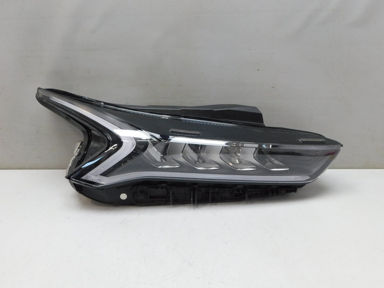 Фара правая Kia K5 2020>