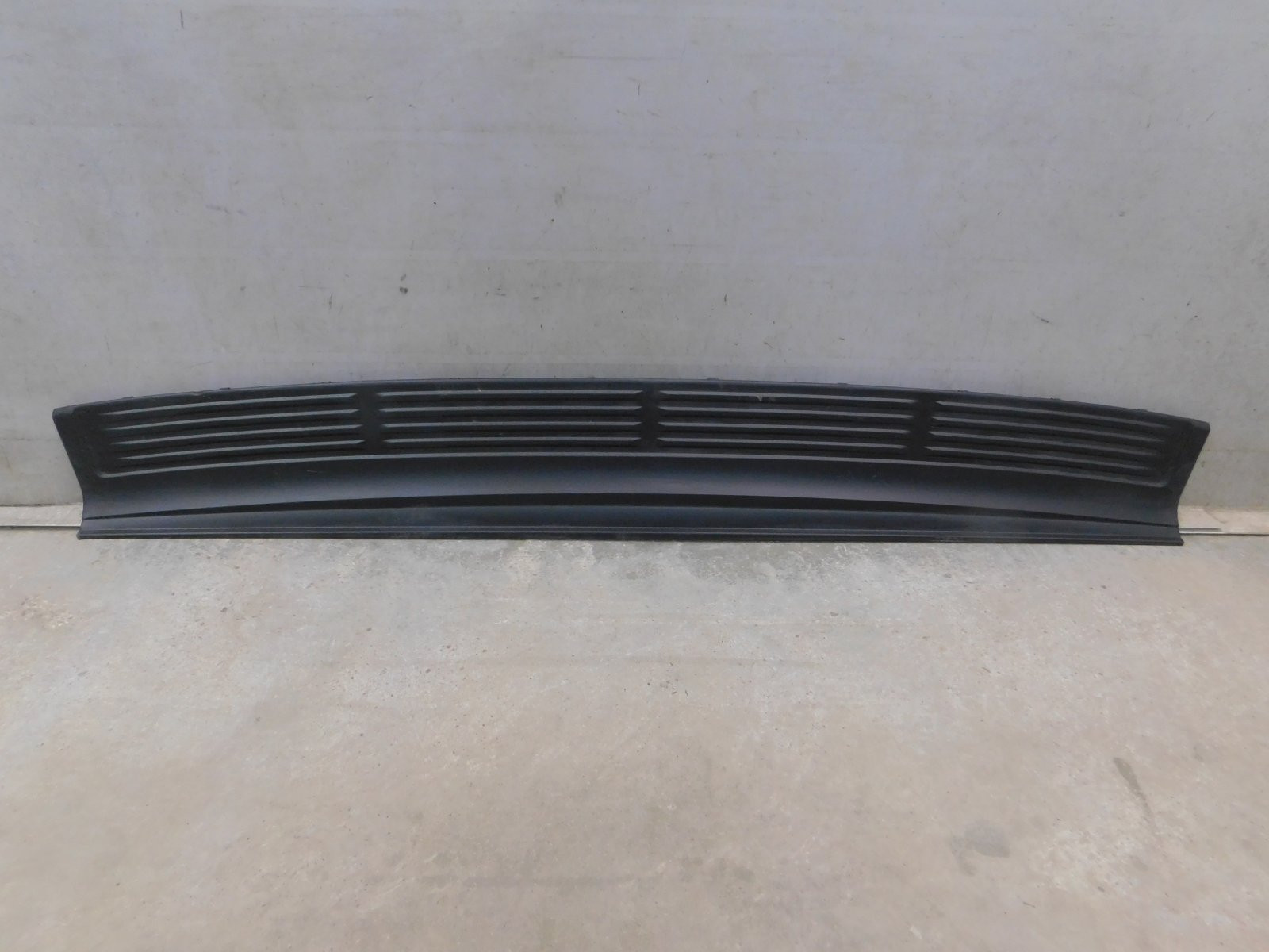 Накладка заднего бампера Lexus LX 570 (URJ200) 2007>