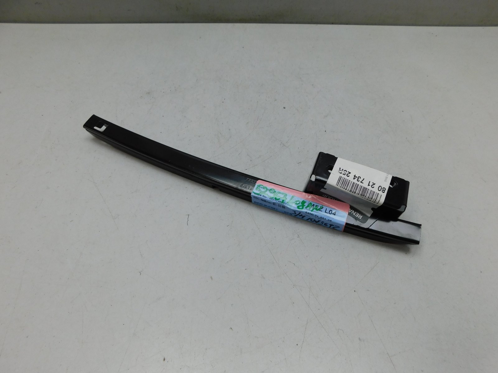 Направляющая стекла двери Renault Logan II 2014>