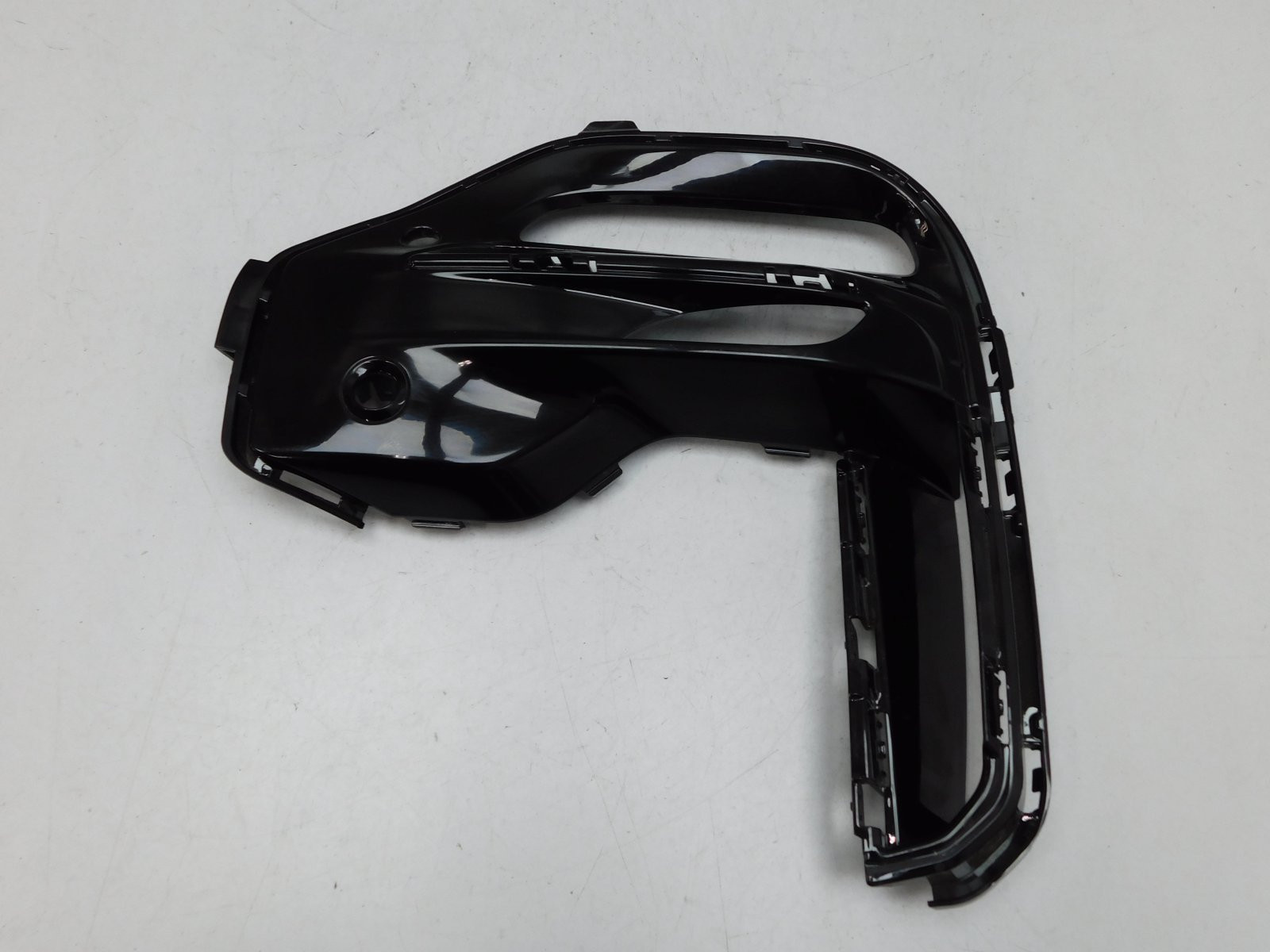 Накладка переднего бампера BMW X5 G05 2018>