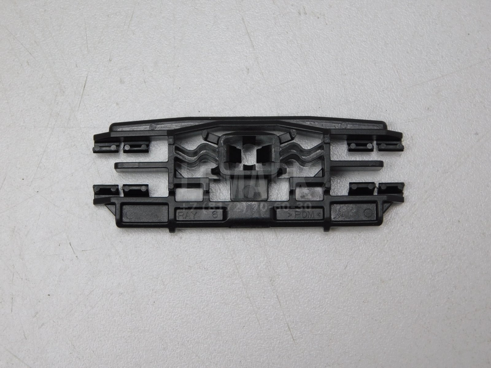 Крепление BMW 5-серия G30 2016> 51137472264