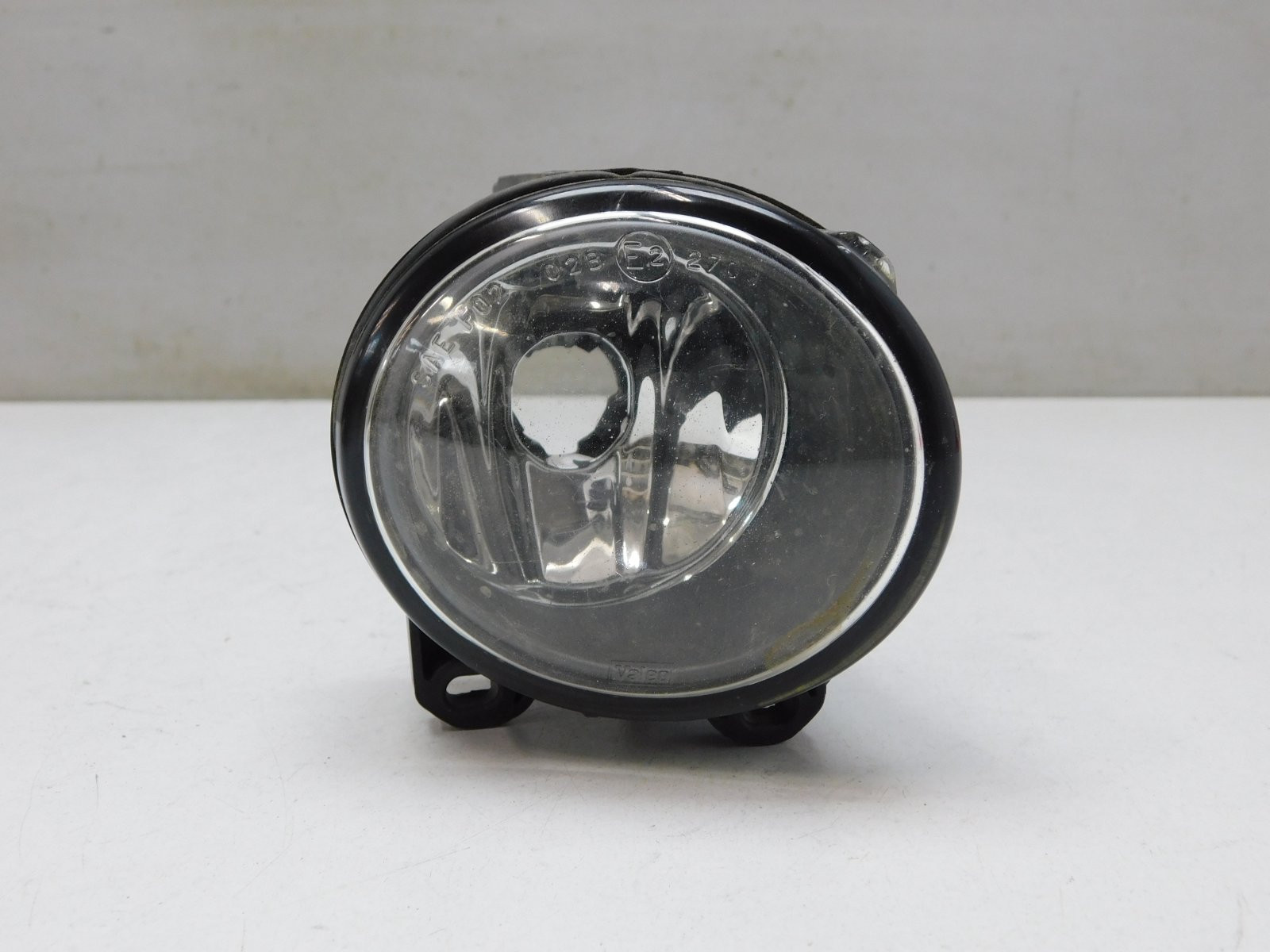 Фара противотуманная правая BMW X5 E53 2000-2007