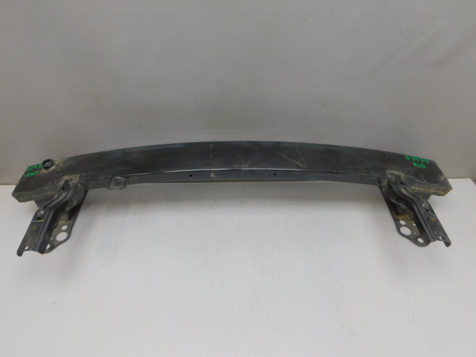 Усилитель переднего бампера Kia Rio 2017>