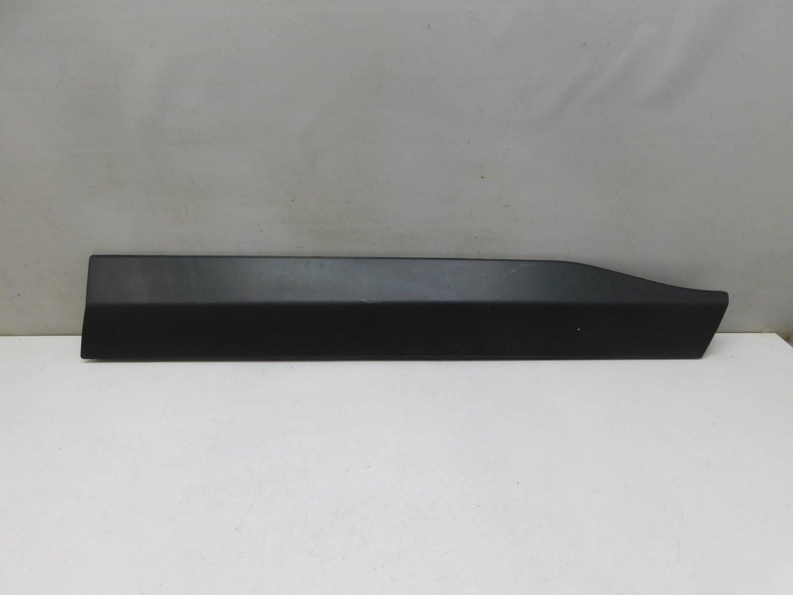 Накладка двери передней правой Toyota RAV 4 2019>