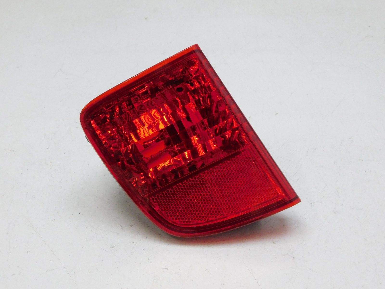 Фонарь задний в бампер левый Toyota Land Cruiser (200) 2008>