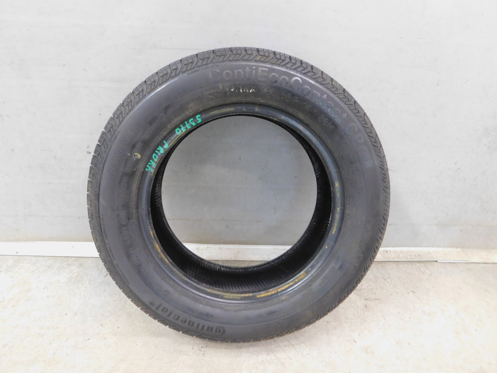 Шина VAZ Lada Priora 2008>