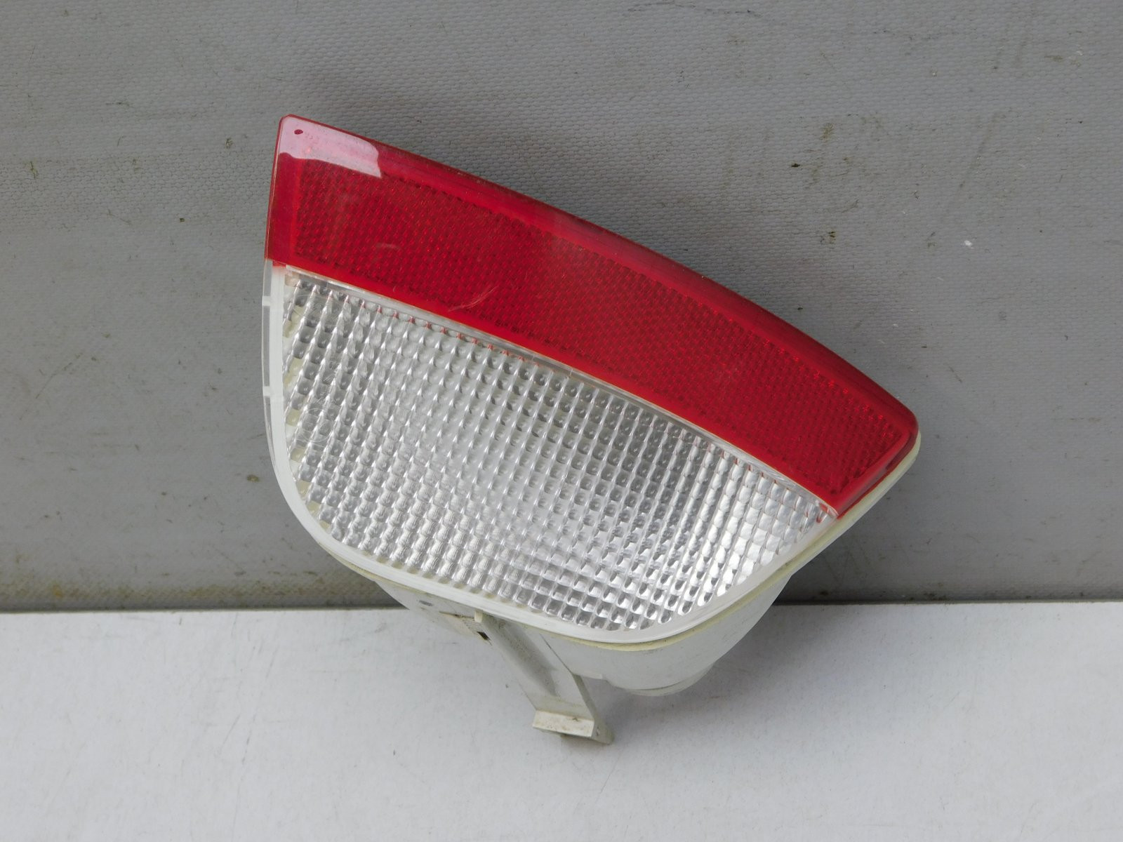 Фонарь задний в бампер правый Ford Focus II 2005-2008