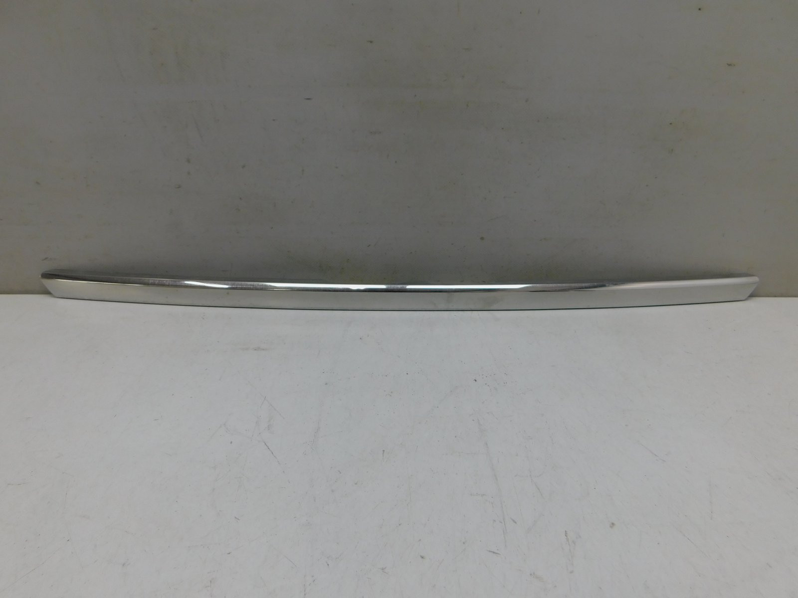 Накладка двери багажника Nissan X-Trail (T32) 2014>