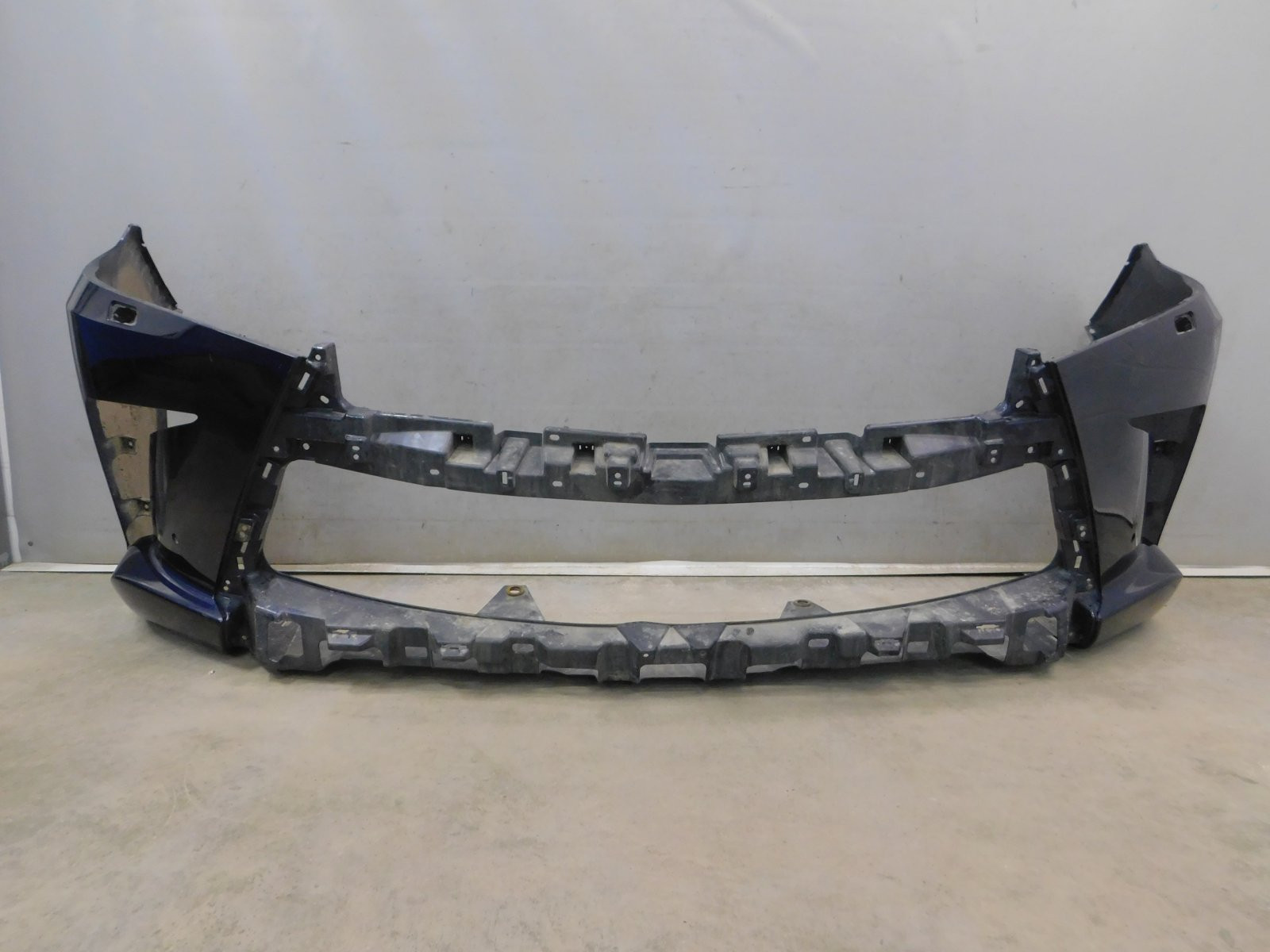 Бампер передний Lexus LX 570 (URJ200) 2007>