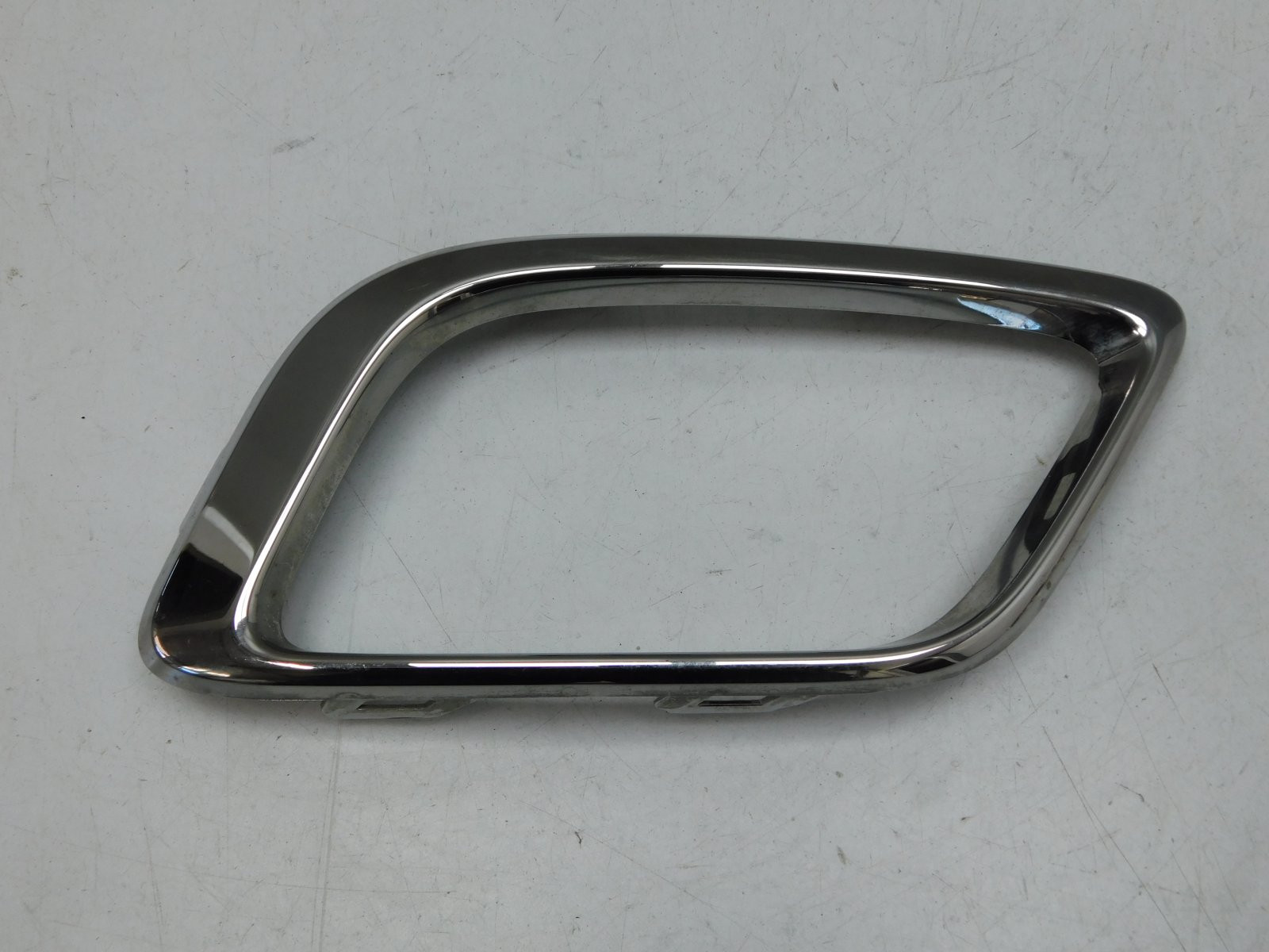 Рамка для противотуманных фар Renault Logan II 2014>