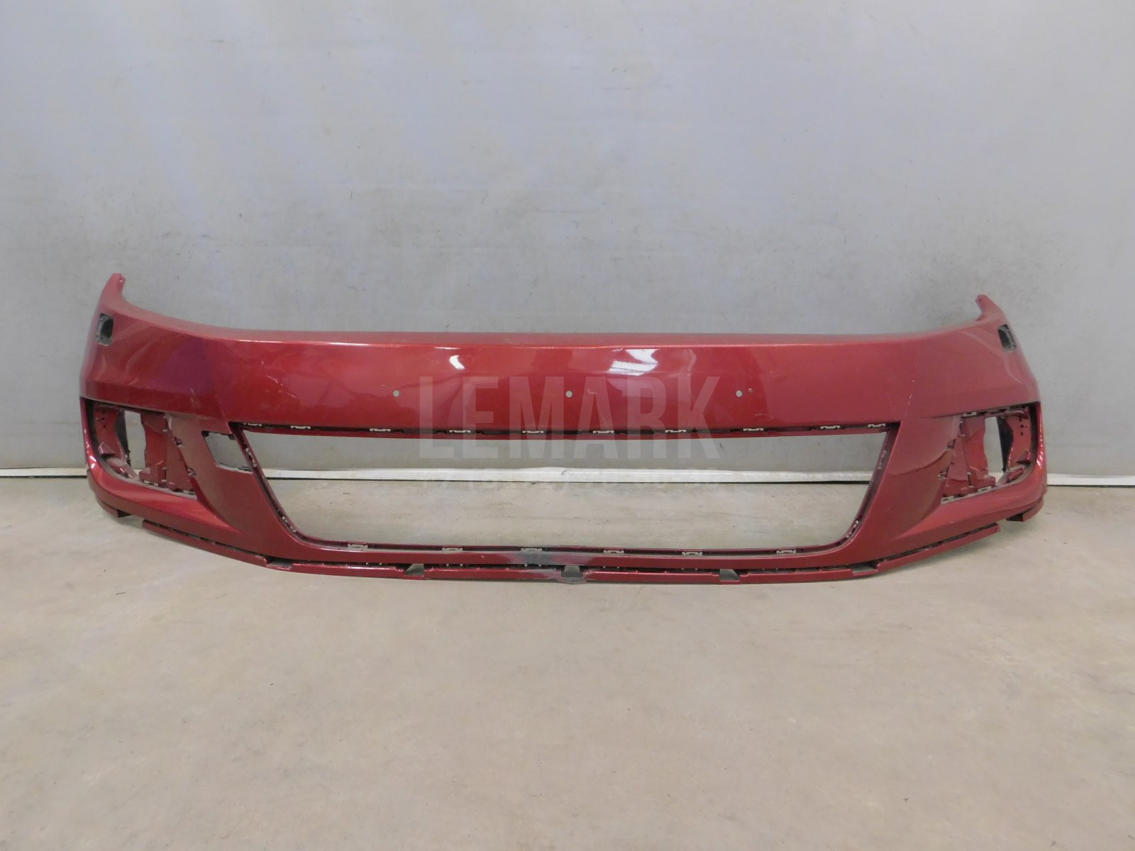 Бампер передний Volkswagen Tiguan 2007-2017 5NU807221