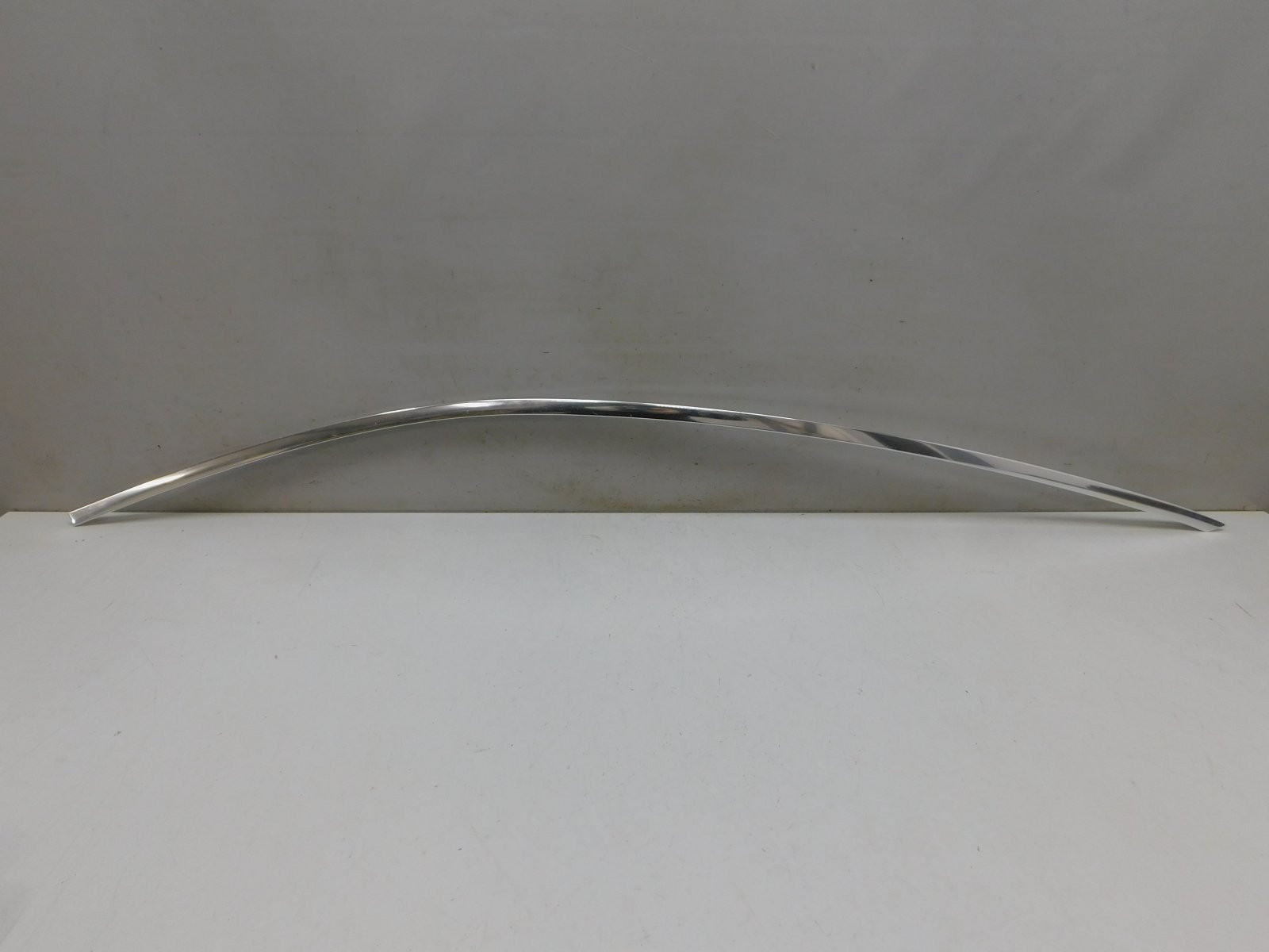 Молдинг двери передней правой Mercedes-Benz S-Klasse W221 2005>