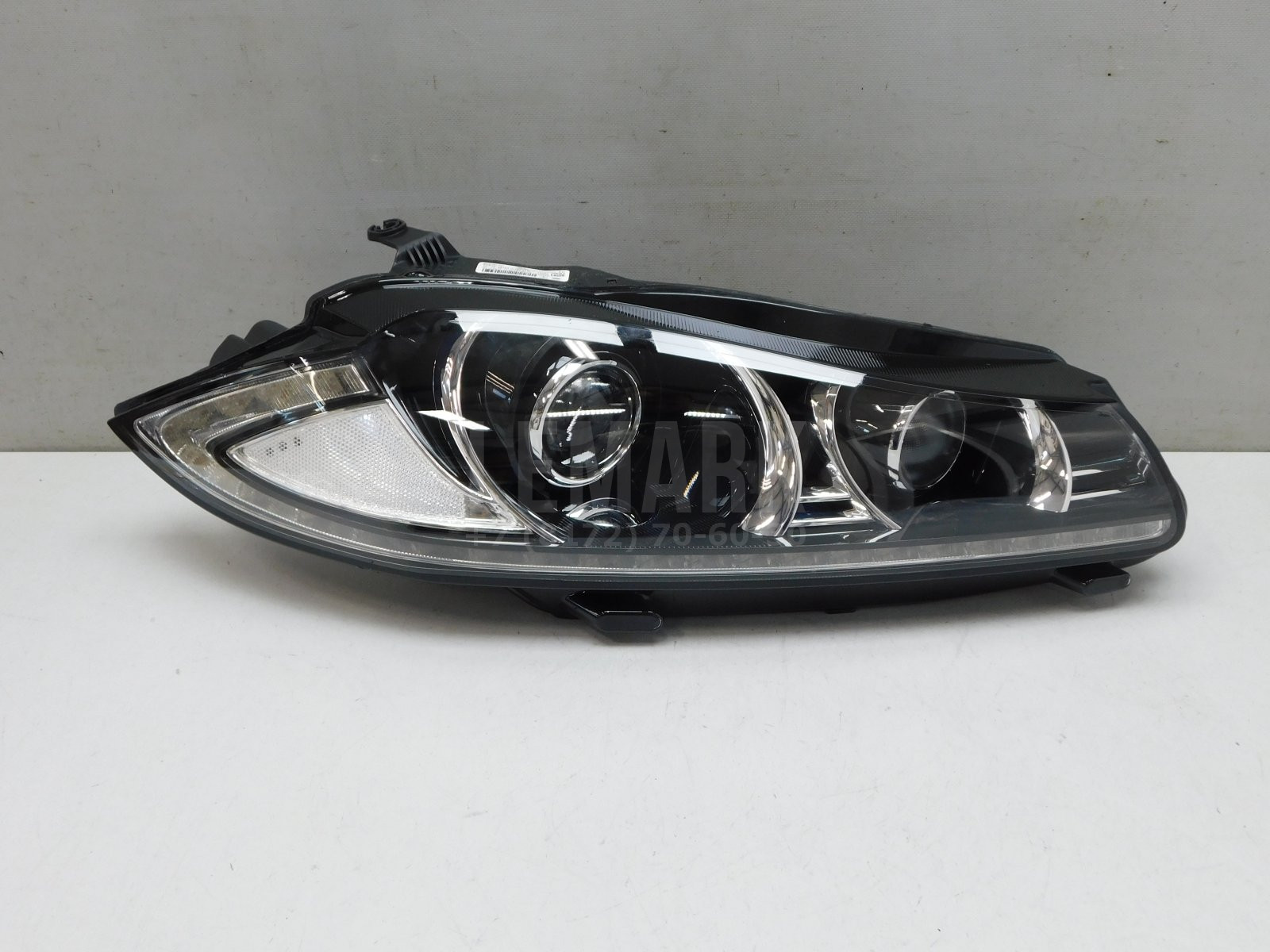 Фара правая Jaguar XF 2007-2015 CX2313W029EH